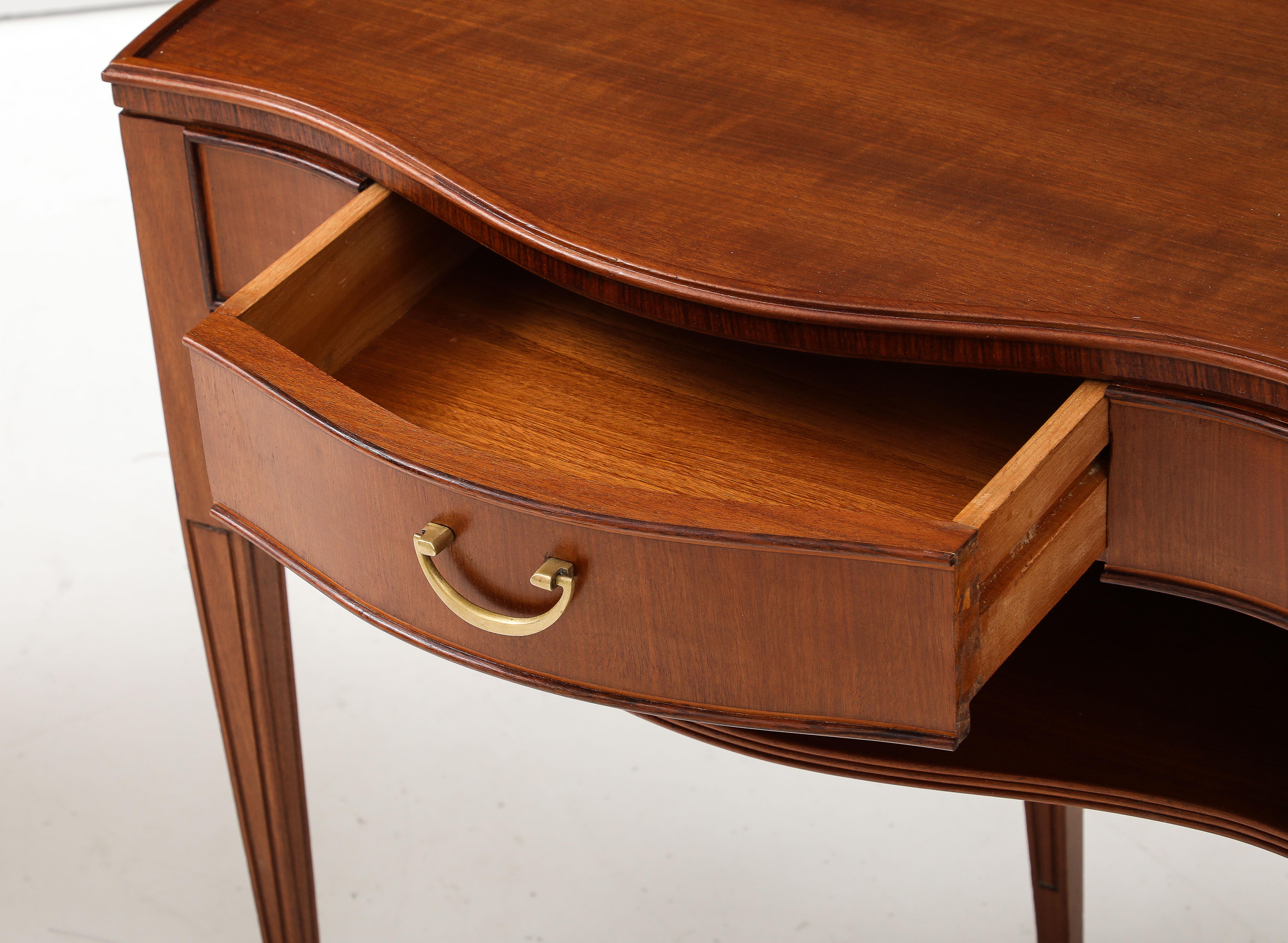 1950s Paolo Buffa Pair of Mahogany Nightstands or Bedside Tables For Sale 4
