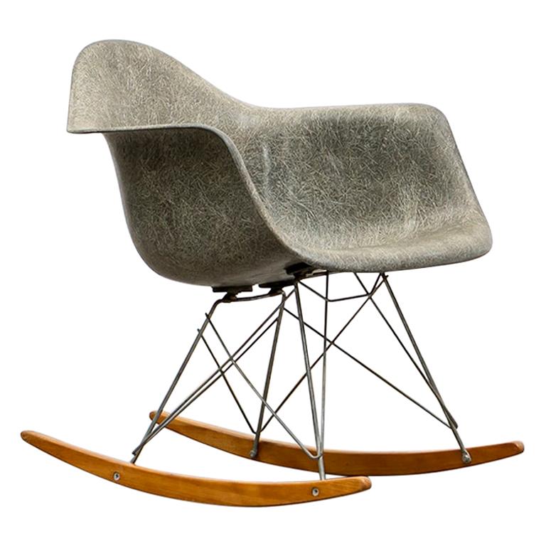 1940s Parchment Color Fiberglass Shell Rar Rocking Chair by Charles & Ray Eames