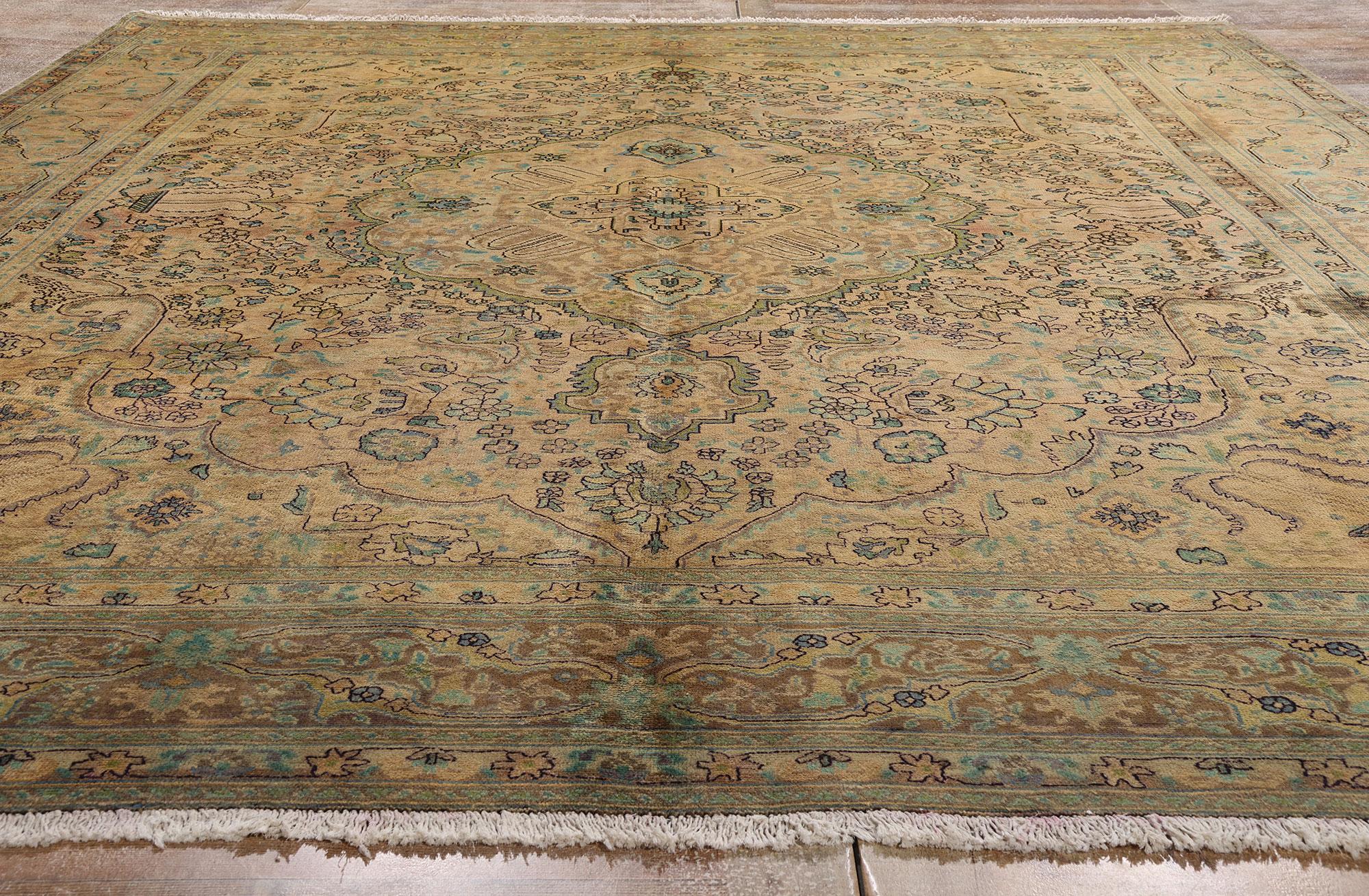 Tappeto persiano Tabriz vintage con stile moderno e tradizionale In condizioni buone in vendita a Dallas, TX