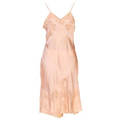 Vintage 1940S Peach Bias Cut Silk & Lace Trim Slip Dress