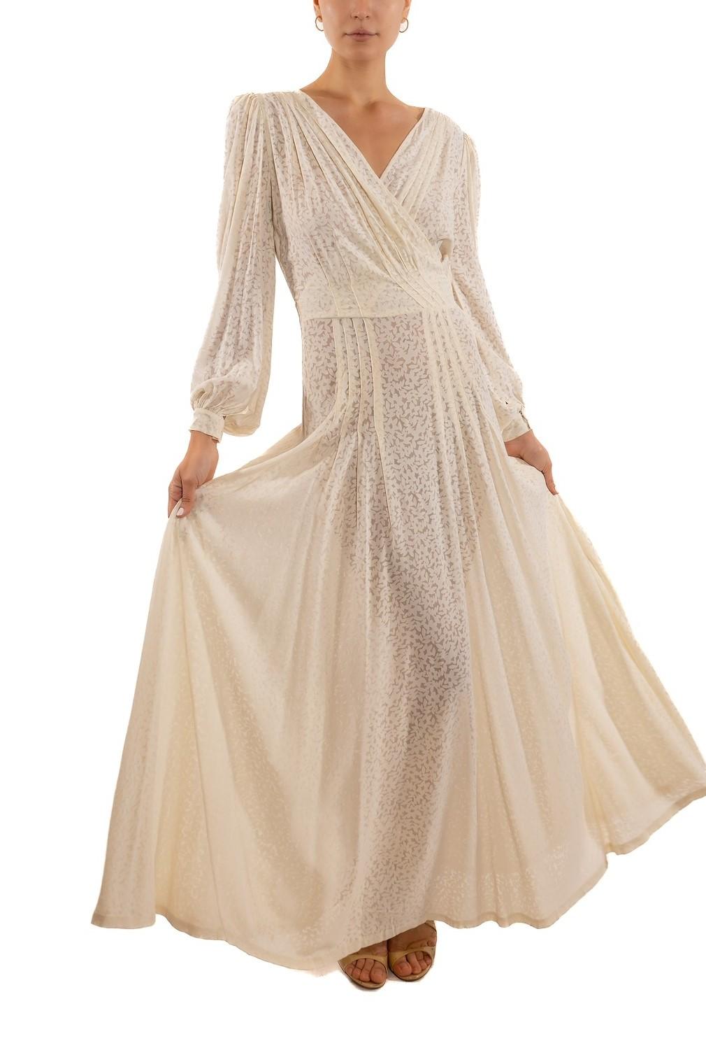 1940S Pearl White Burnout Chiffon Sheer Dress With Floral Pattern (Robe en mousseline à motifs floraux) en vente 2