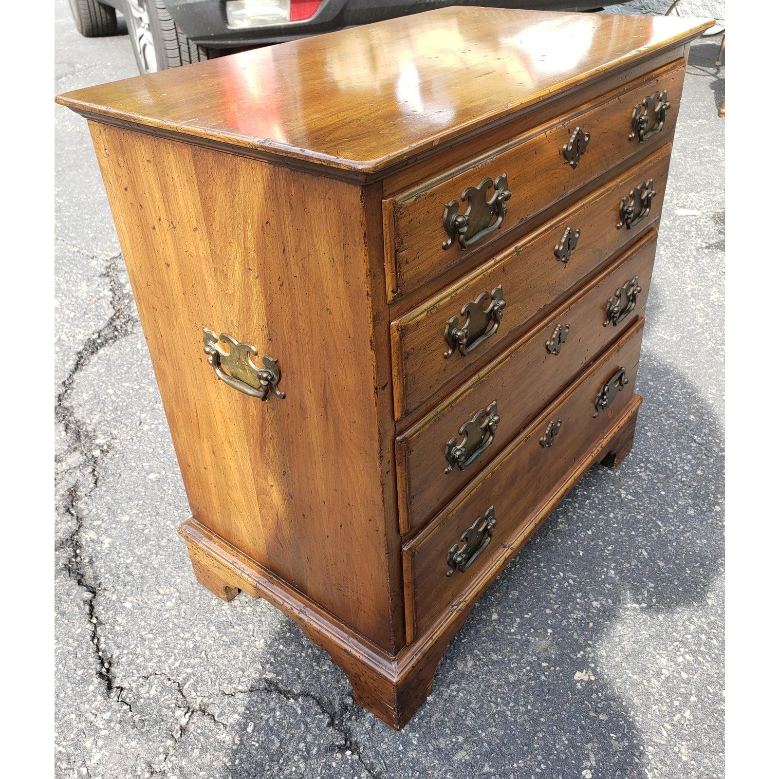 Woodwork 1940s Pennsylvania House Chest of Drawers For Sale