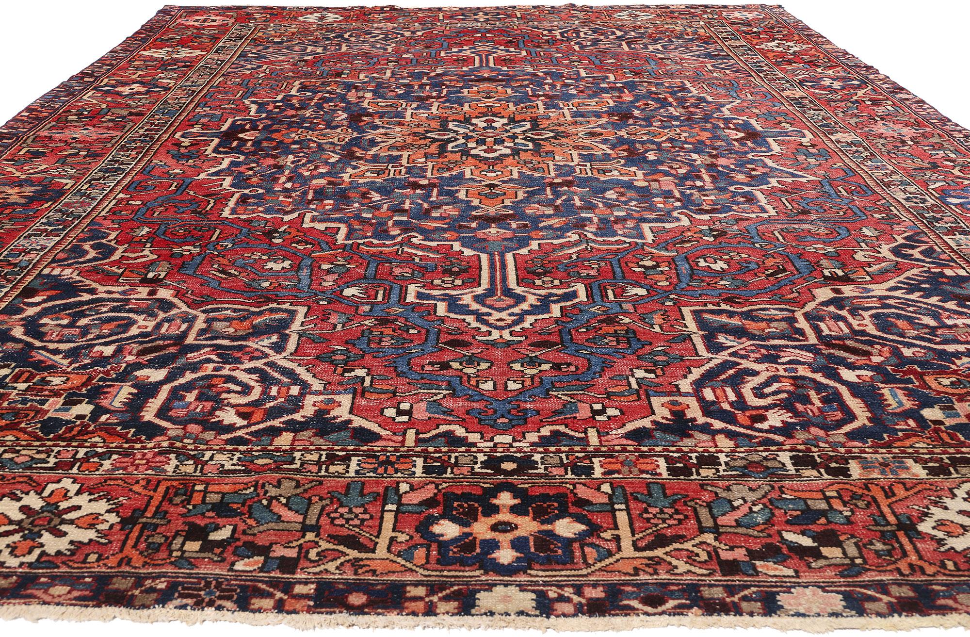 Persischer Bakhtiari-Teppich aus den 1940er Jahren mit Medaillon-Eckdesign und modernem Stil im Angebot 8