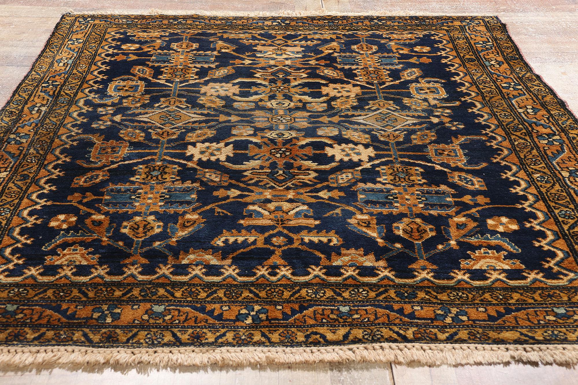 Alfombra persa Hamadan de 1940 con estilo tradicional Persa en venta