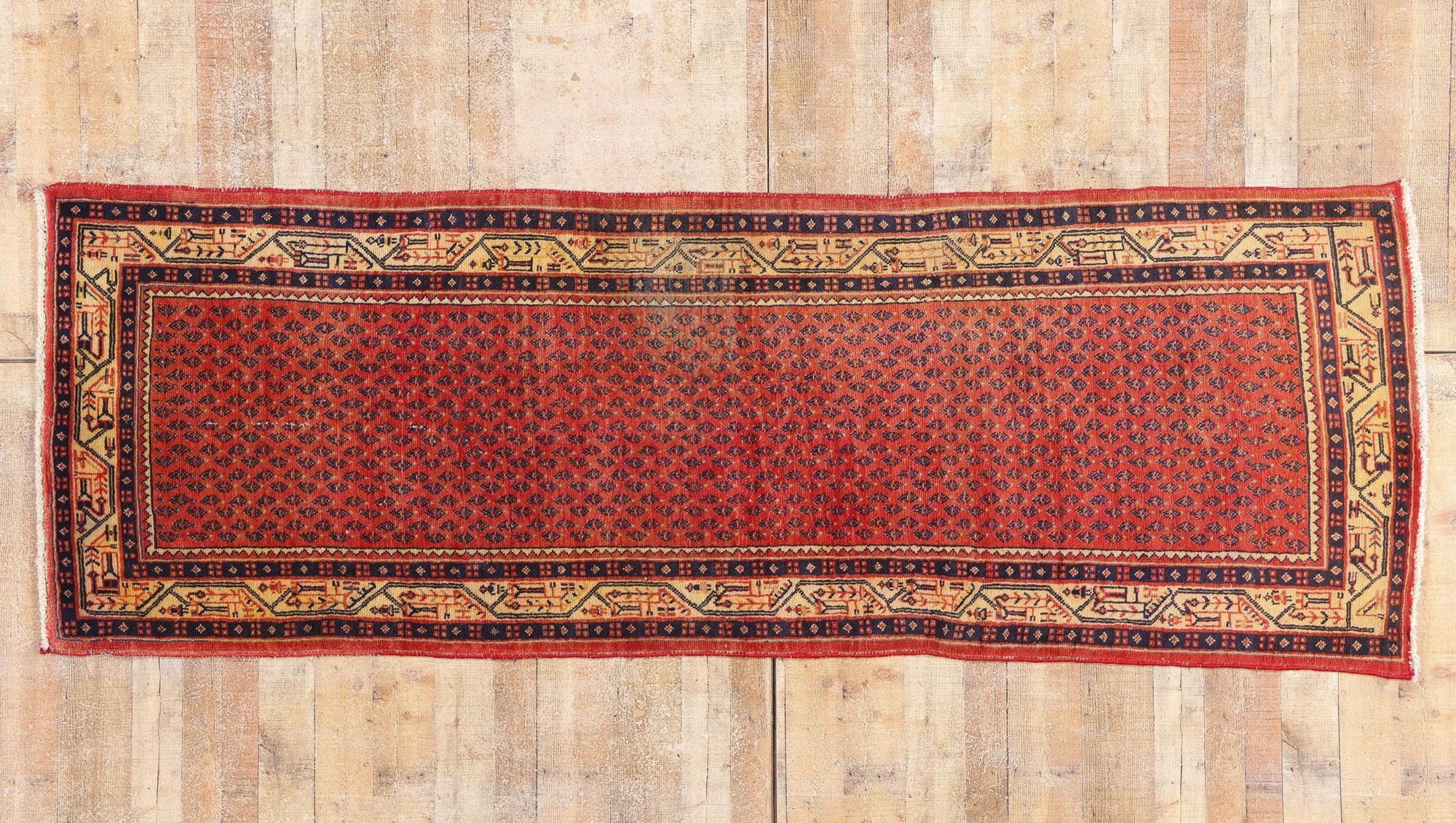 1940'S Persian Mahal Carpet with Traditional Style For Sale 3