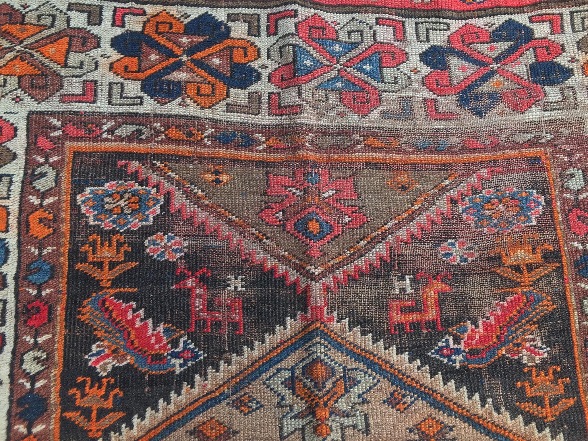 1940s Persian Runner Rug In Good Condition For Sale In New York, NY