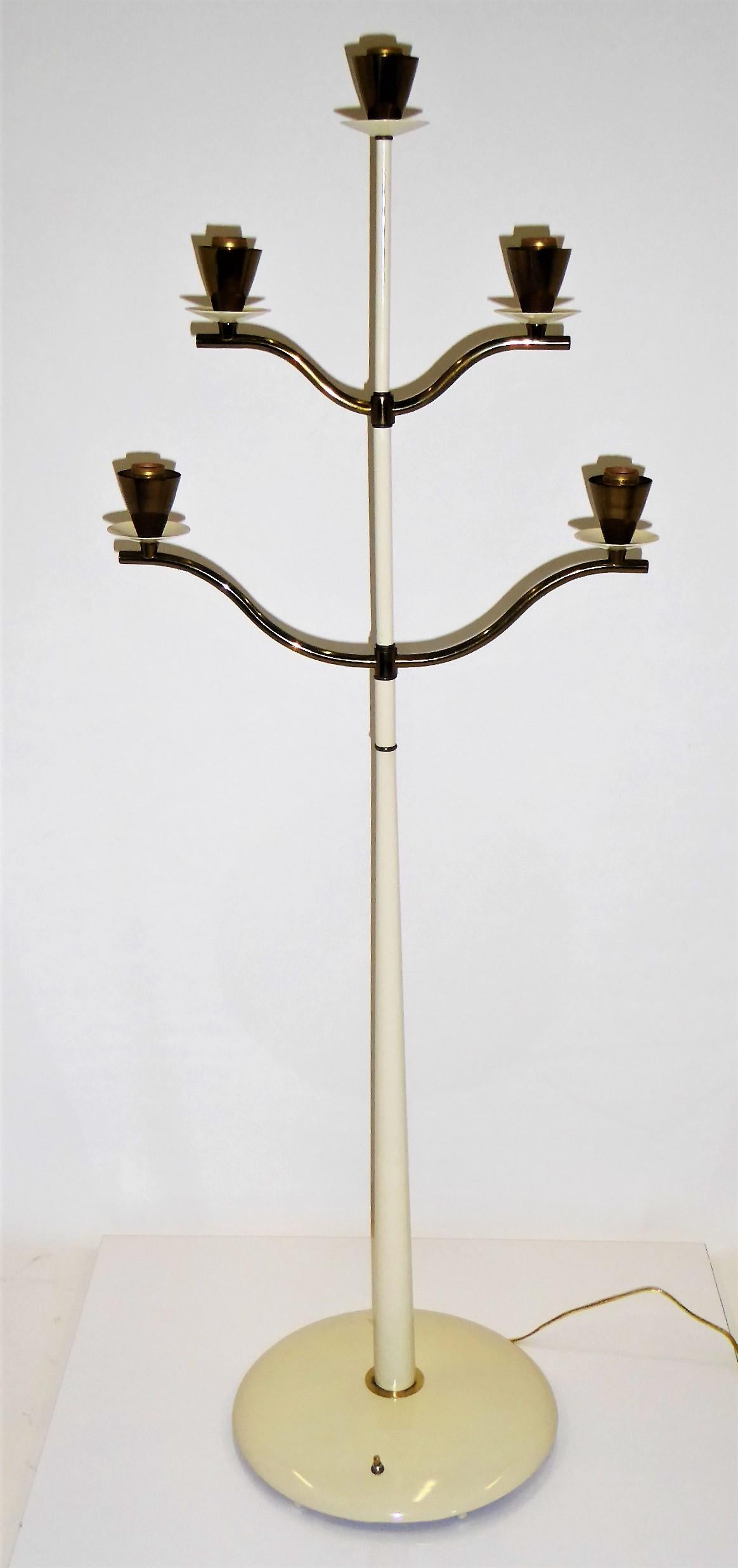 Lampadaire moderne en forme de candélabre de style Pietro Chiesa, années 1940 5