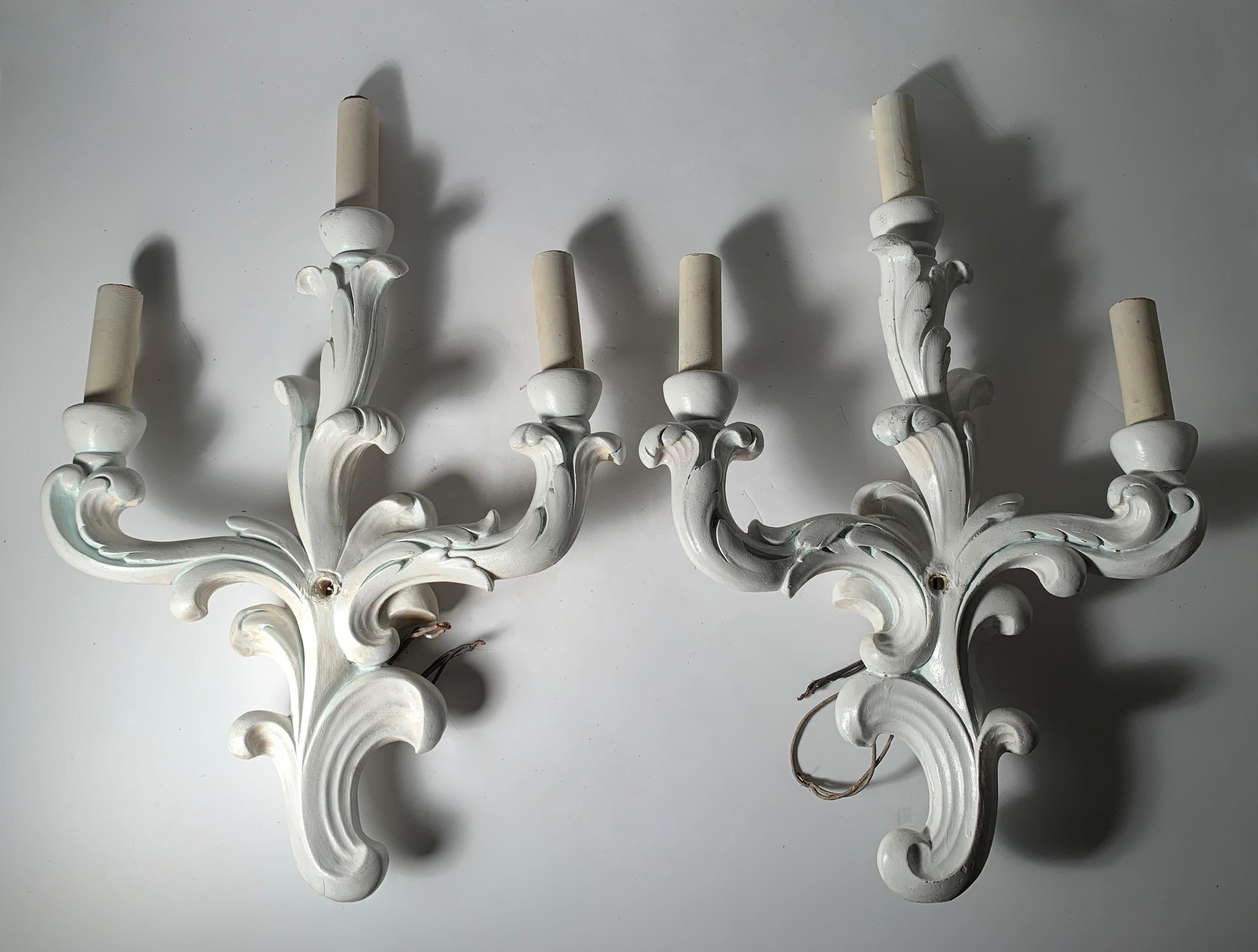 Hollywood Regency 1940s Plaster Wall Candelabra Lamp Sconces manner Serge Roche / Dorothy Draper For Sale