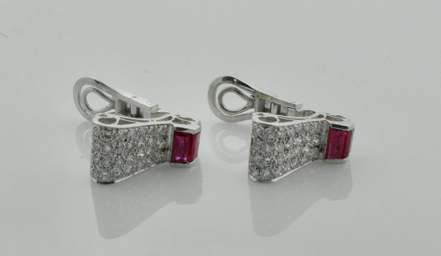 1940s Platinum and Gold Ruby and Diamond Earrings In Excellent Condition For Sale In Wailea, HI