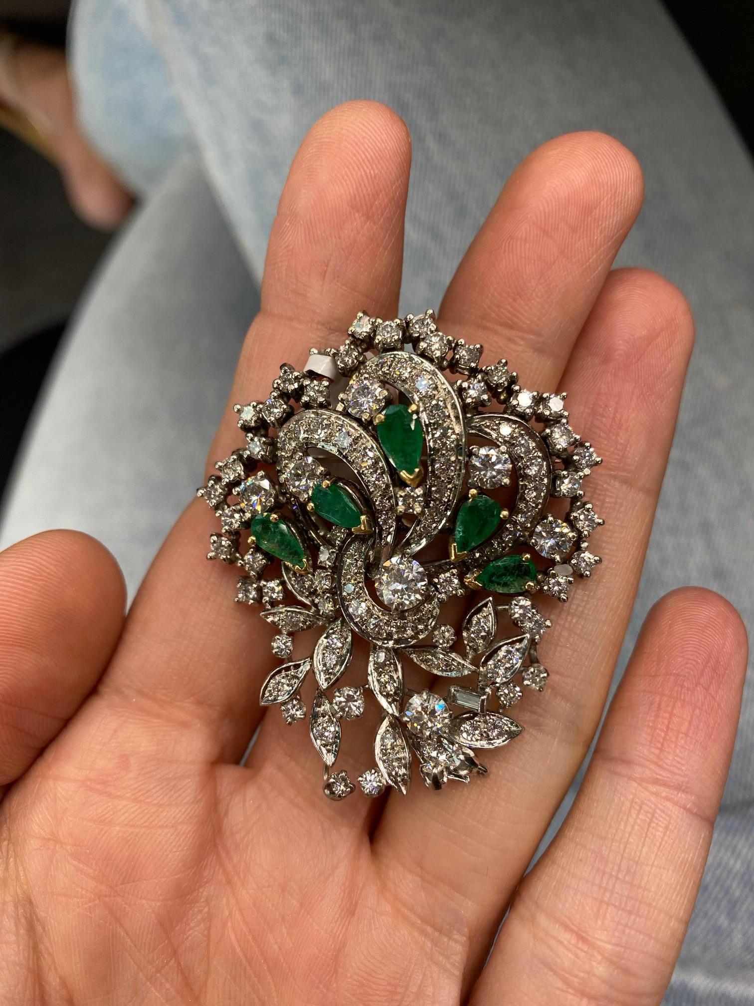 Retro 1940s Platinum, Diamond and Green Emerald Brooch