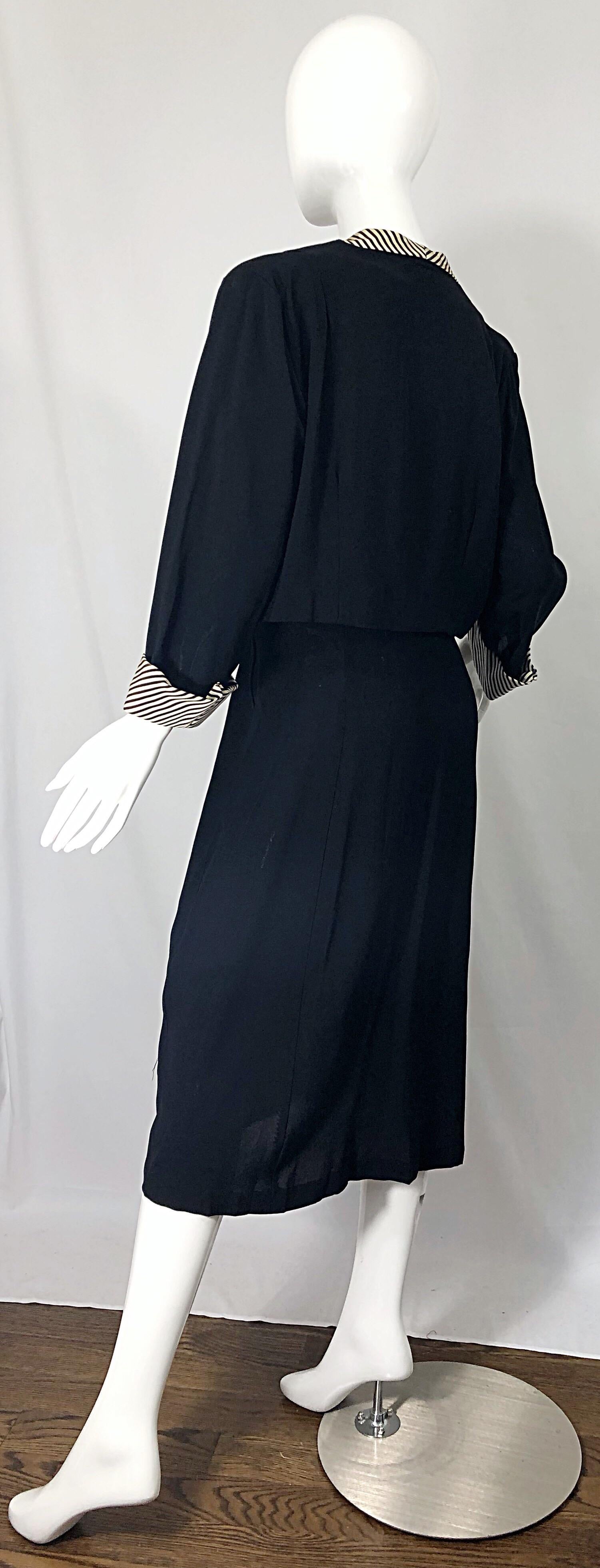 1940s Plus Size 20 / 22 Black and White Crepe Rhinestone 40s Dress and Jacket For Sale 5