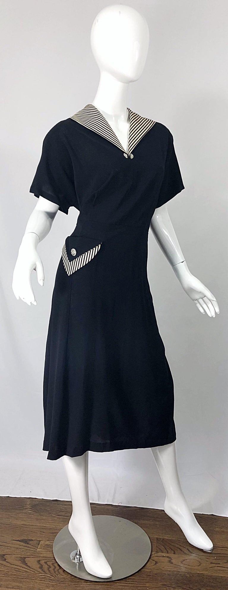 1940s Plus Size 20 / 22 Black and White Crepe Rhinestone 40s Dress and Jacket 13