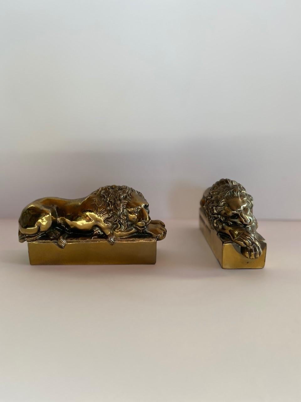 Mid-20th Century 1940s Polished Bronze Plated Antonio Canova Lion Bookends