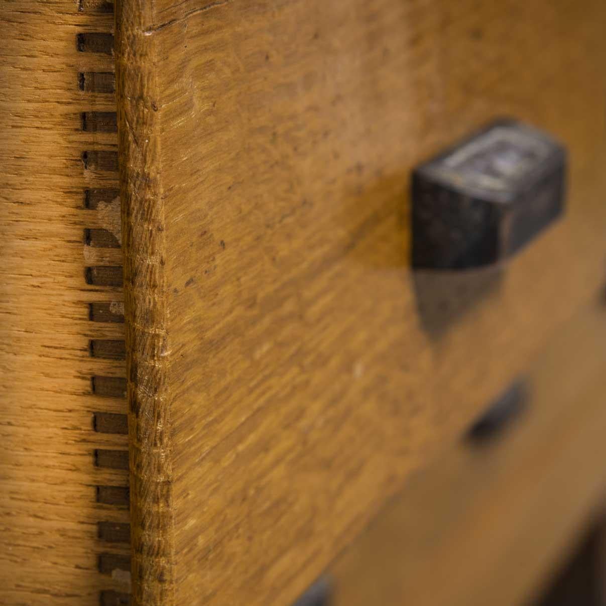 Pollards Fifteen Drawer Brass Haberdashery Cabinet à quinze tiroirs en laiton des années 1940 en vente 9