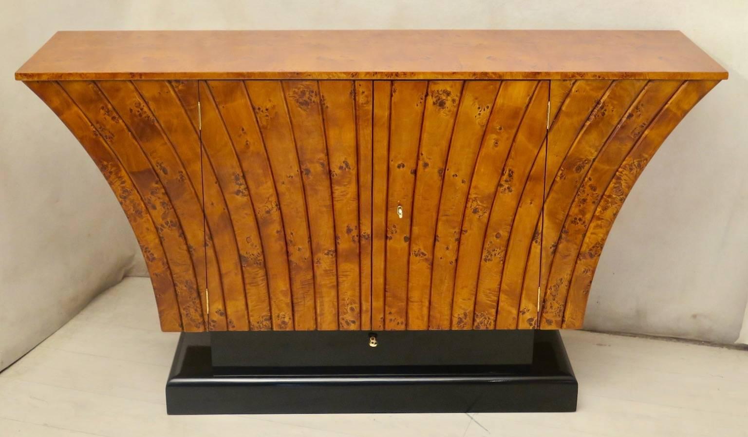 1940s Poplar Italian Sideboards In Excellent Condition In Rome, IT