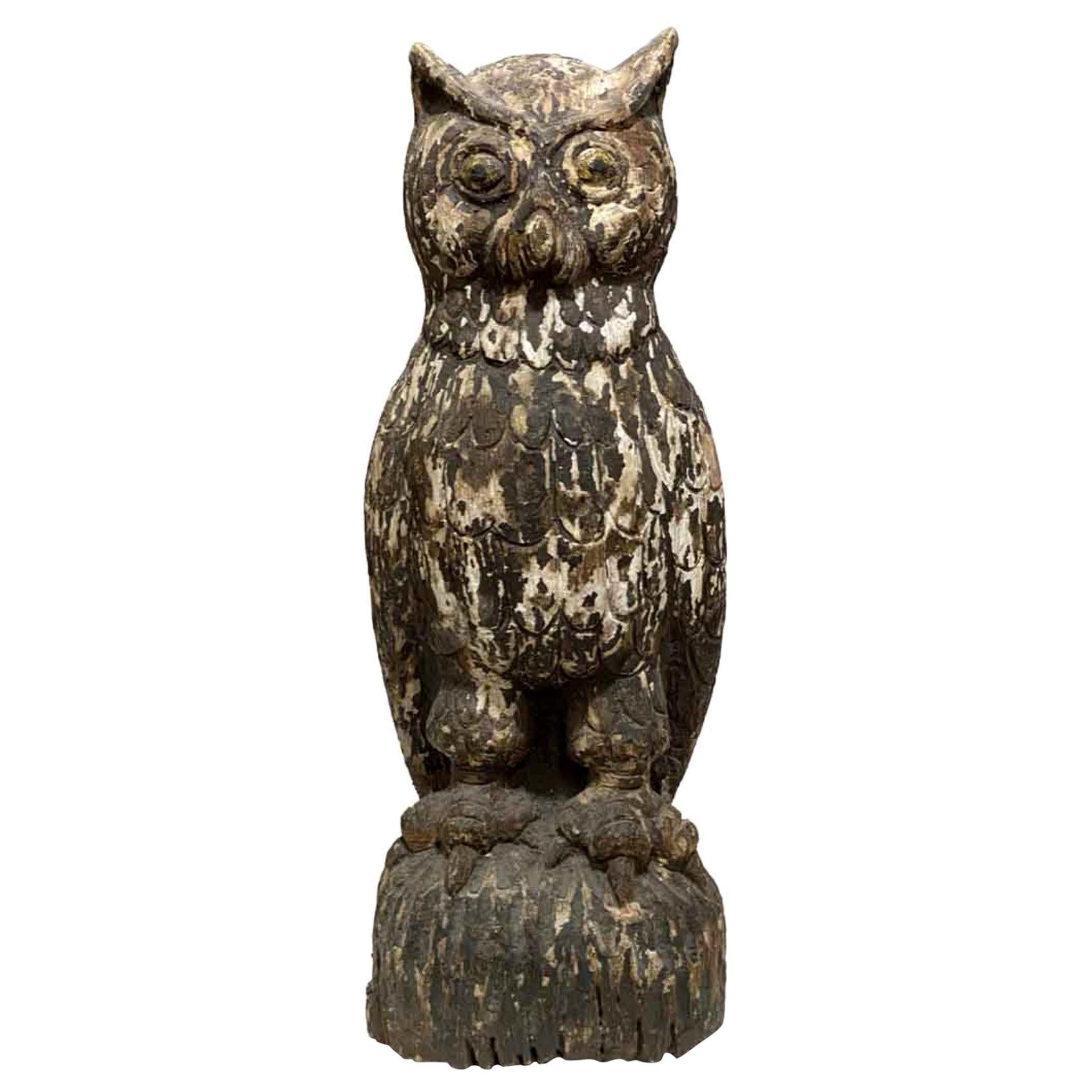 1940s Primitive Hand Carved Wood Owl Statue with Original Weathered Patina