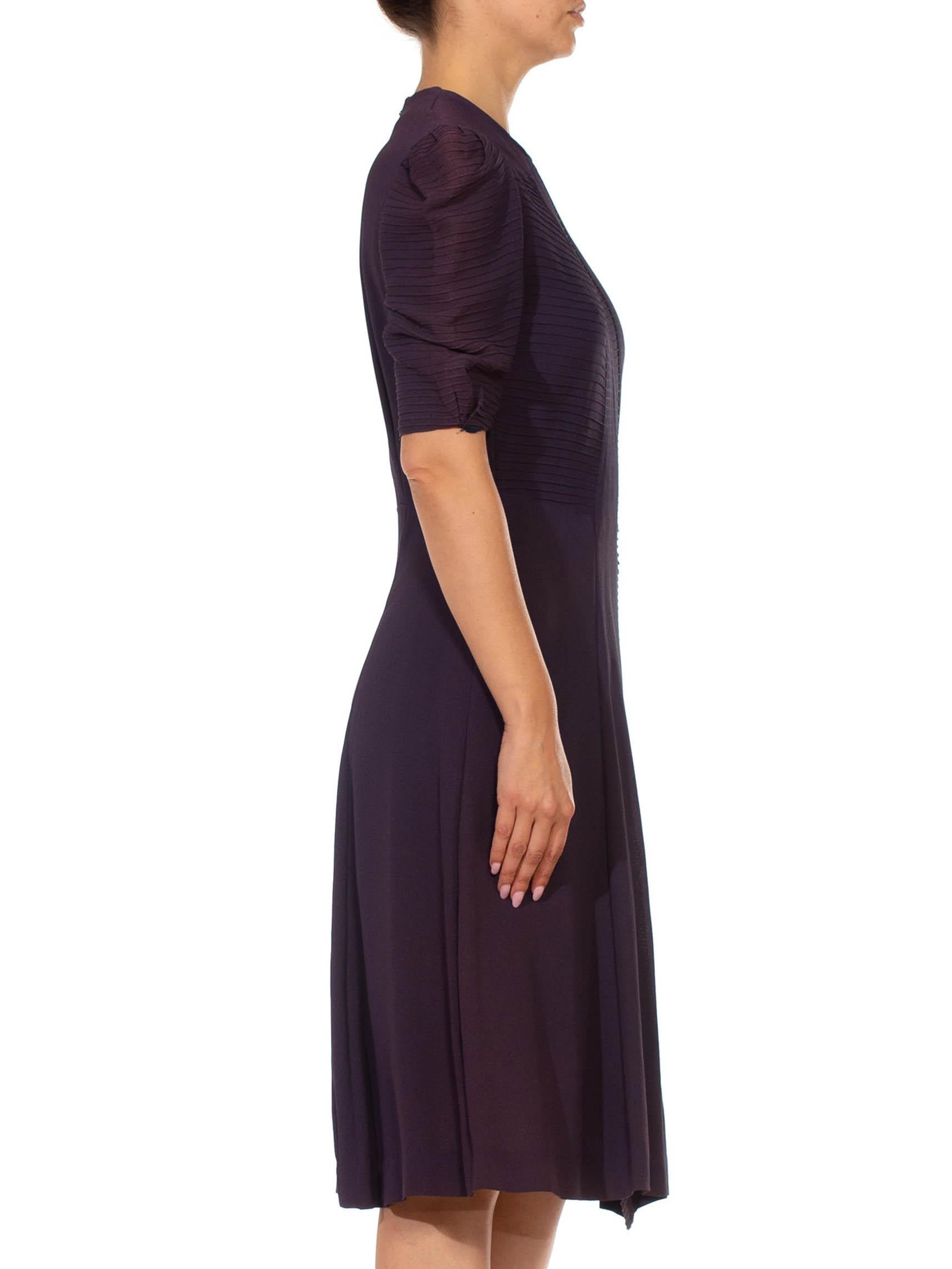 1940S Purple Rayon Blend Crepe Short Sleeve  Dress For Sale 2