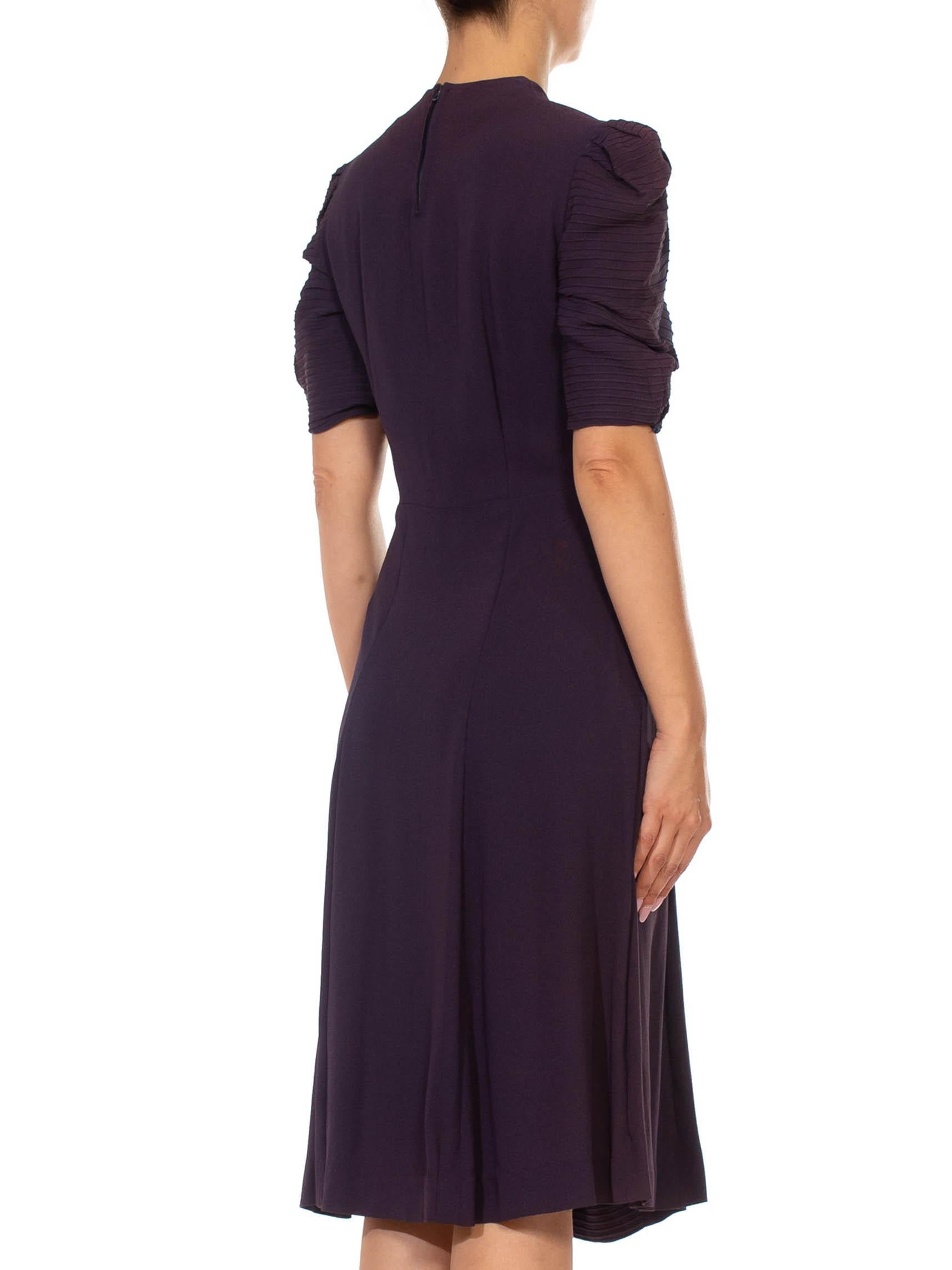 1940S Purple Rayon Blend Crepe Short Sleeve  Dress For Sale 4