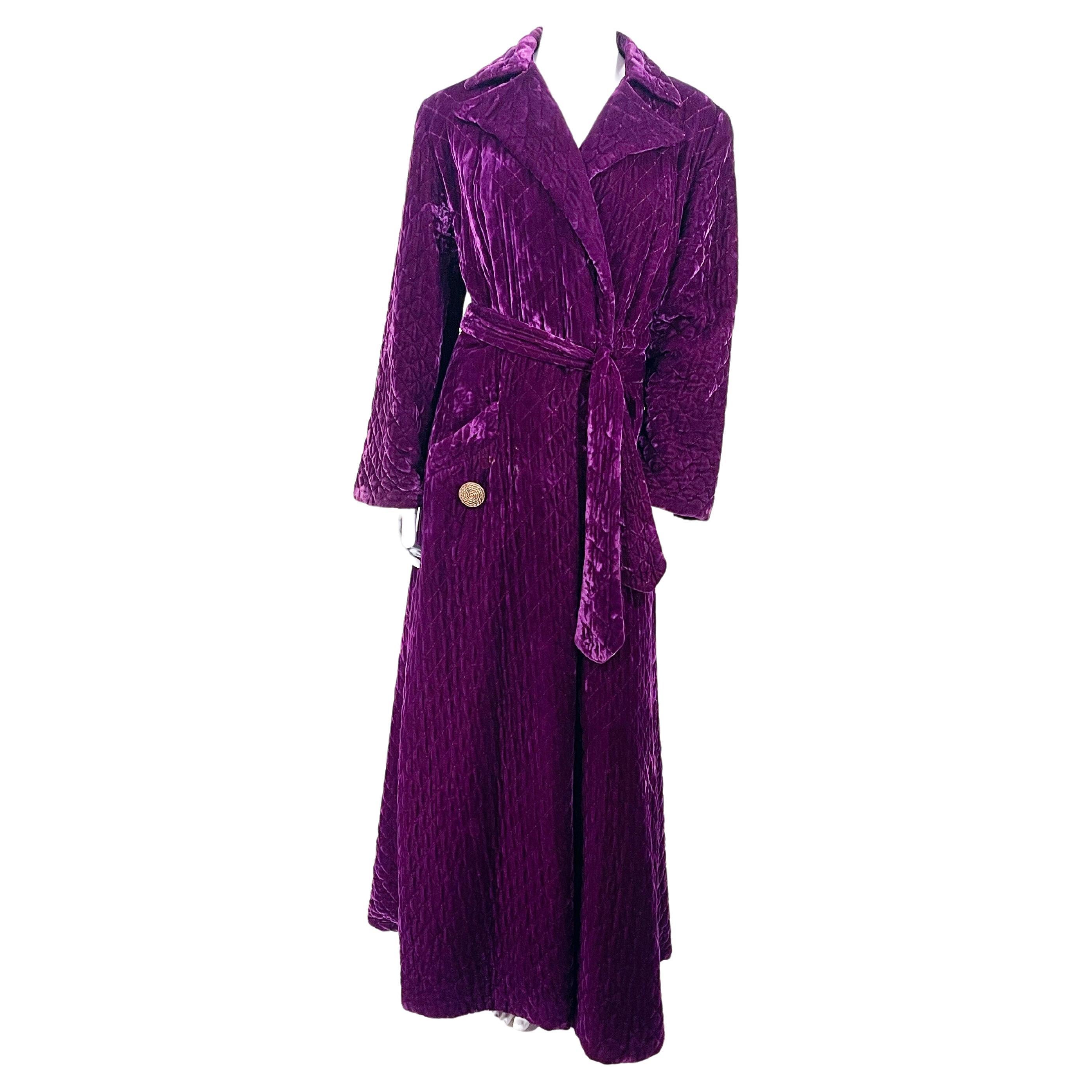 1940s Purple Velvet Robe For Sale