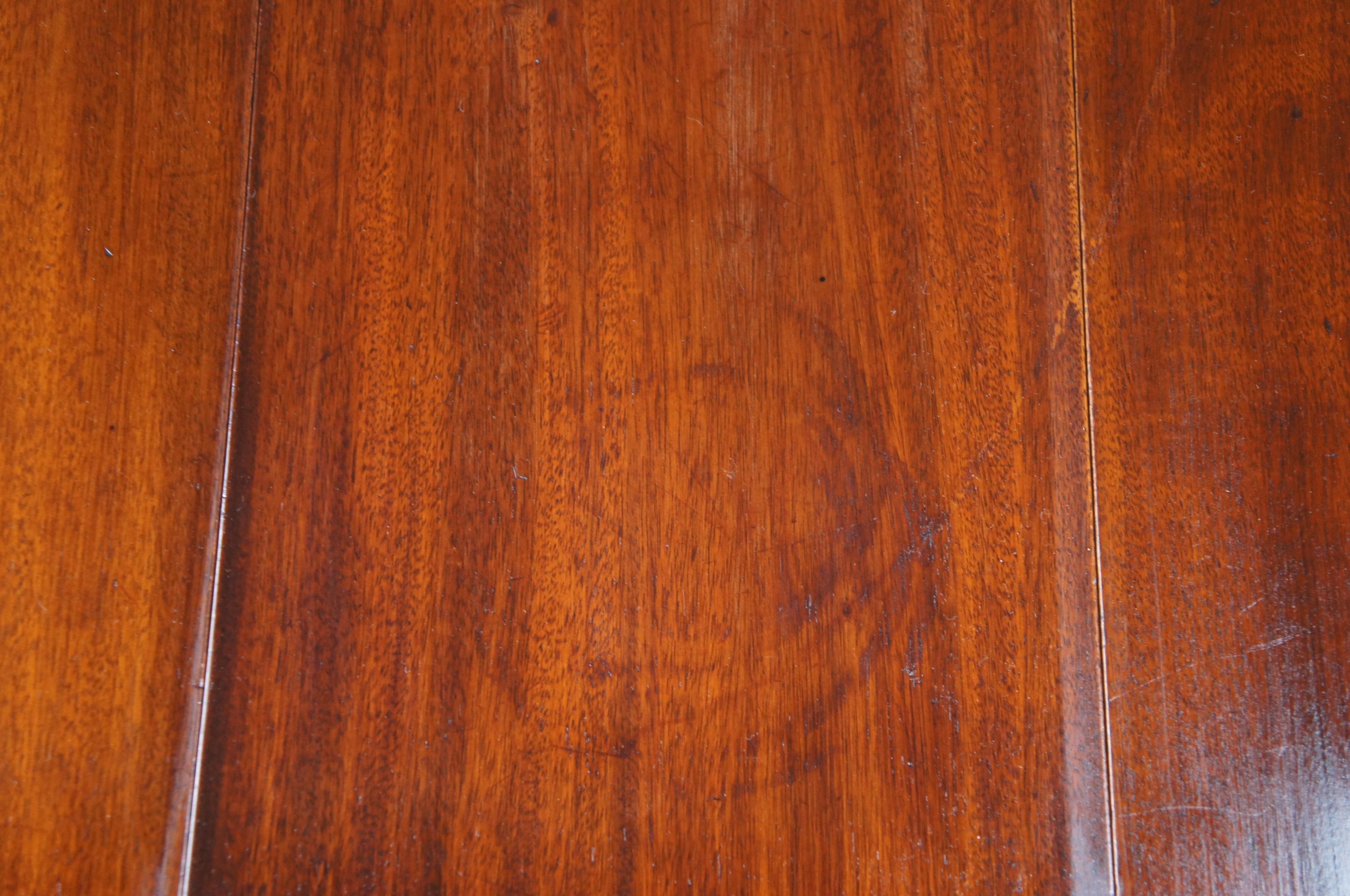 1940s Quigley George III Style Mahogany Spider Gate Leg Split Drop Leaf Table 4