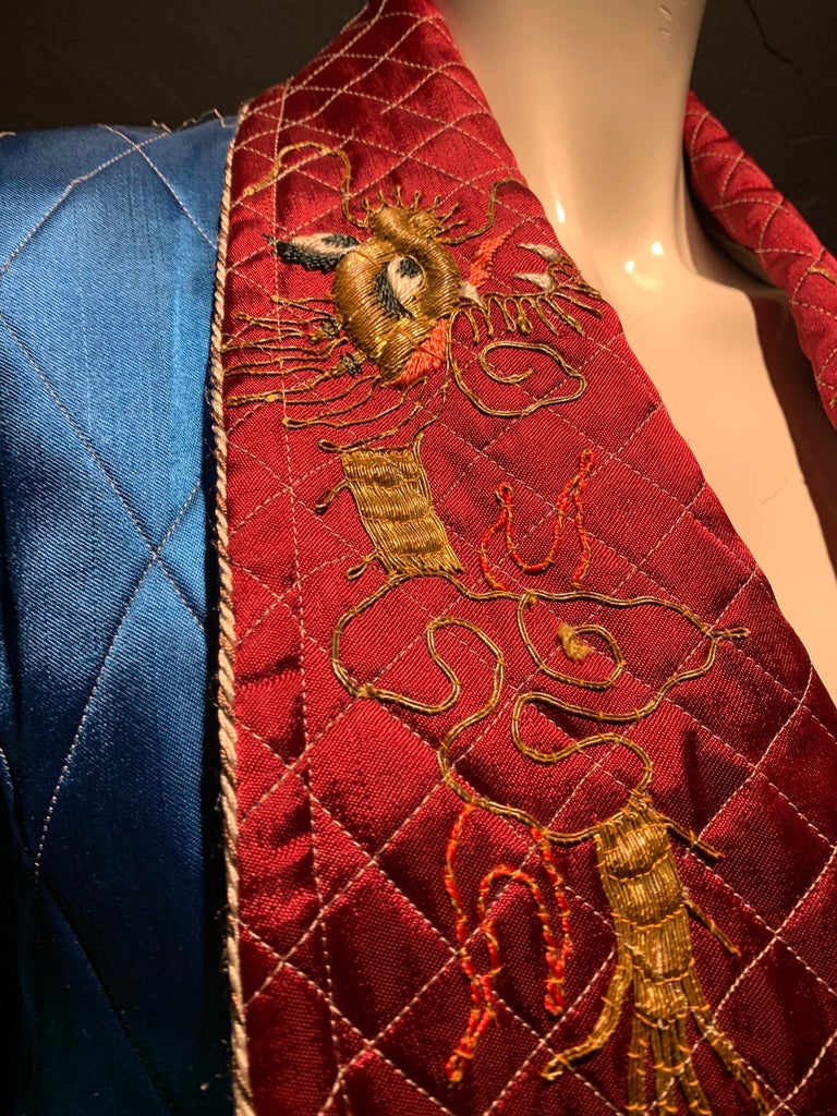 1940s Quilted Chinese Men's Satin Smoking Jacket W/ Gold Embroidered Dragons For Sale 3