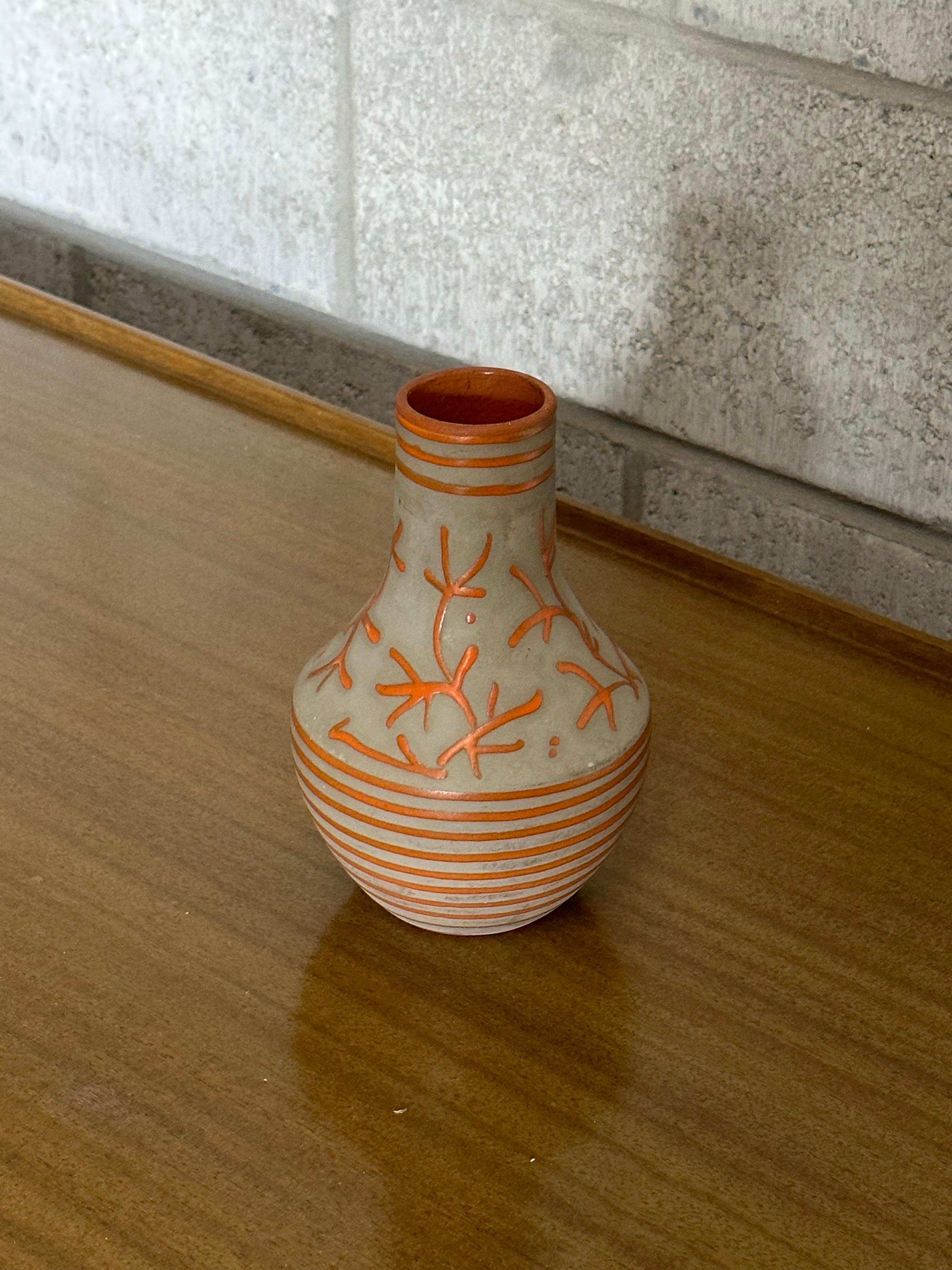 Metà XX secolo Vaso raro degli anni '40 di Erik Mornils per Nittsjö in vendita