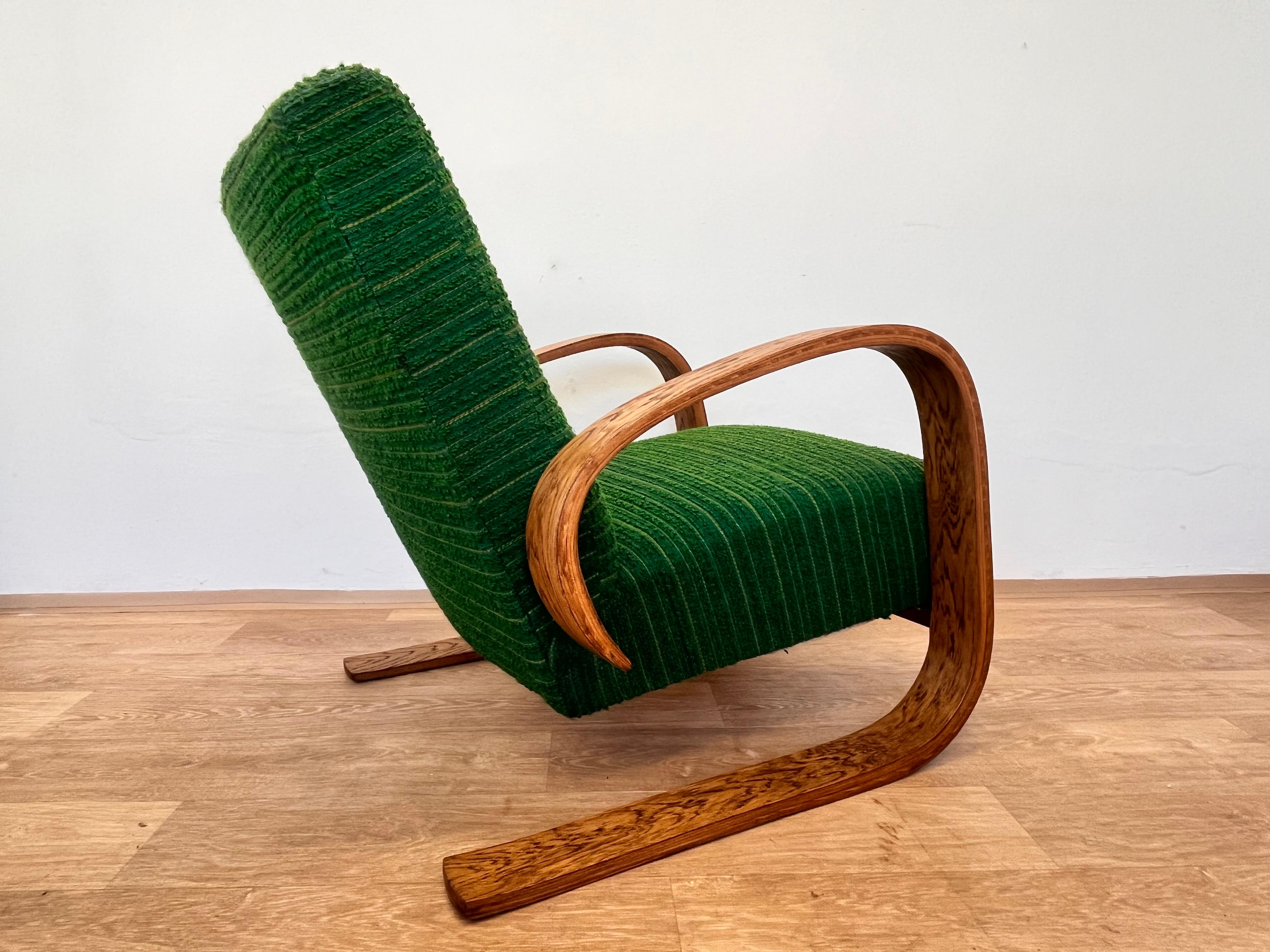 1940 Raro sillón Miroslav Navratil de estilo Alvar Aalto - Checoslovaquia Tela en venta