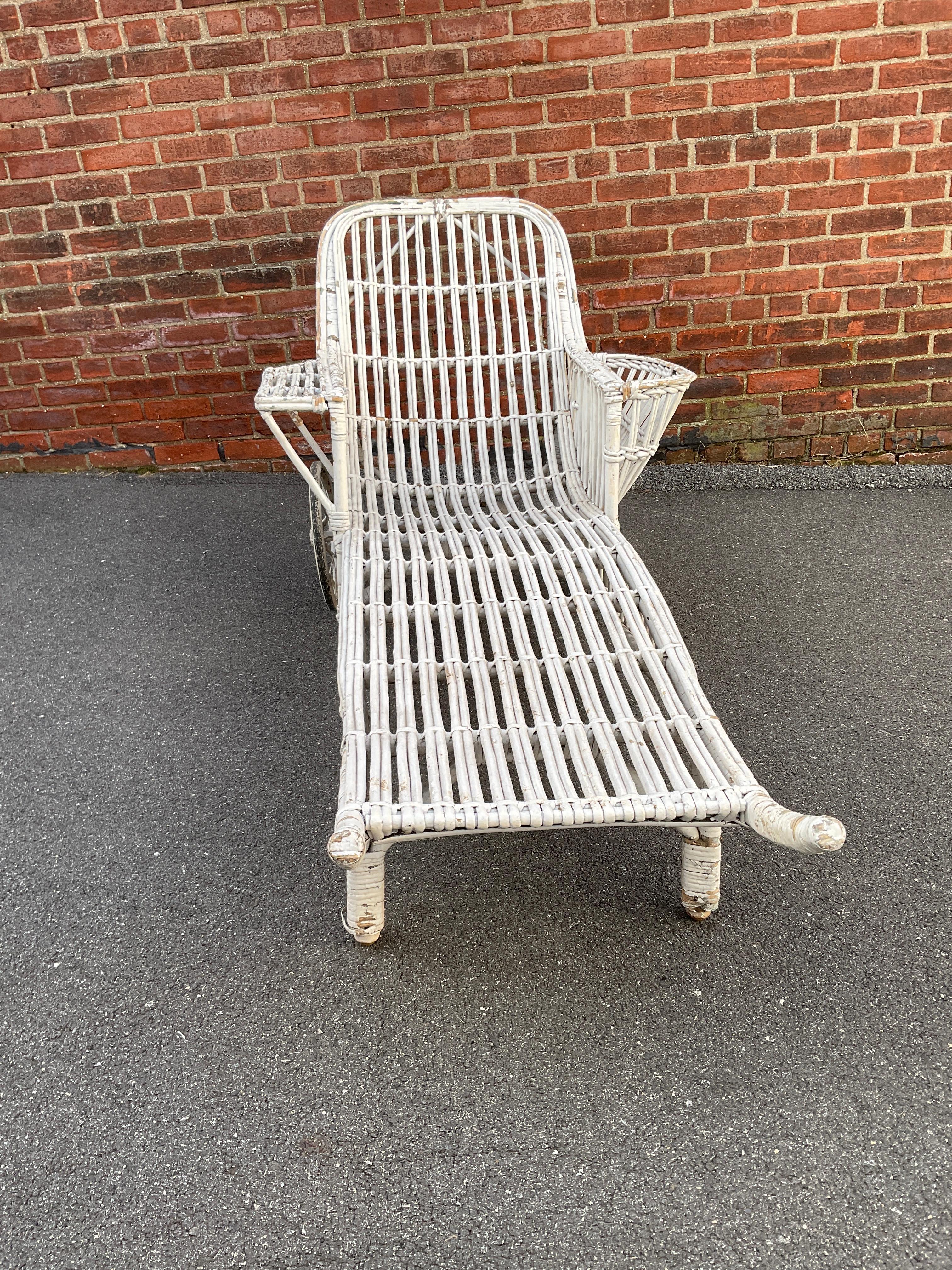 1940s Rattan Couch And Chaise Lounge For Sale 9