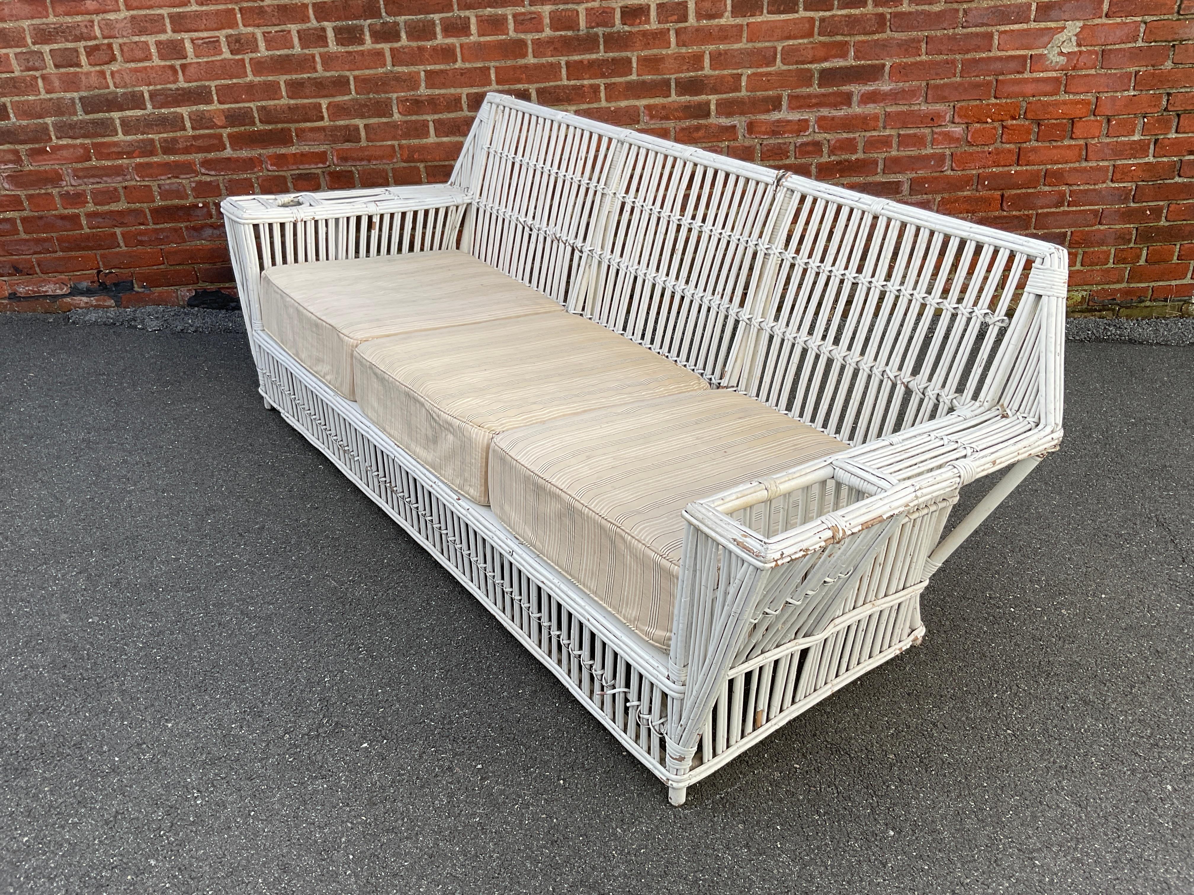 1940s Rattan Couch And Chaise Lounge In Good Condition For Sale In Tarrytown, NY