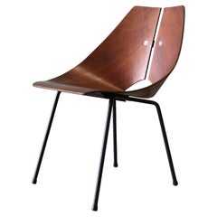 1940er Ray Komai für J.G. Furniture Company Gebogener Stuhl aus Nussbaumsperrholz