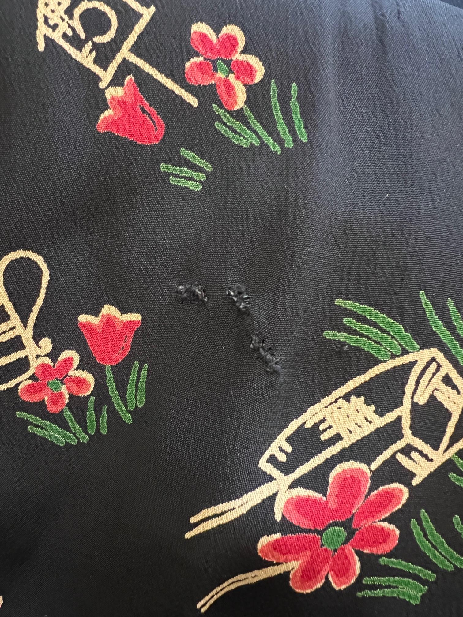 1940s Rayon Novelty Garden Print Skirt Suit with Velvet Trim For Sale 2