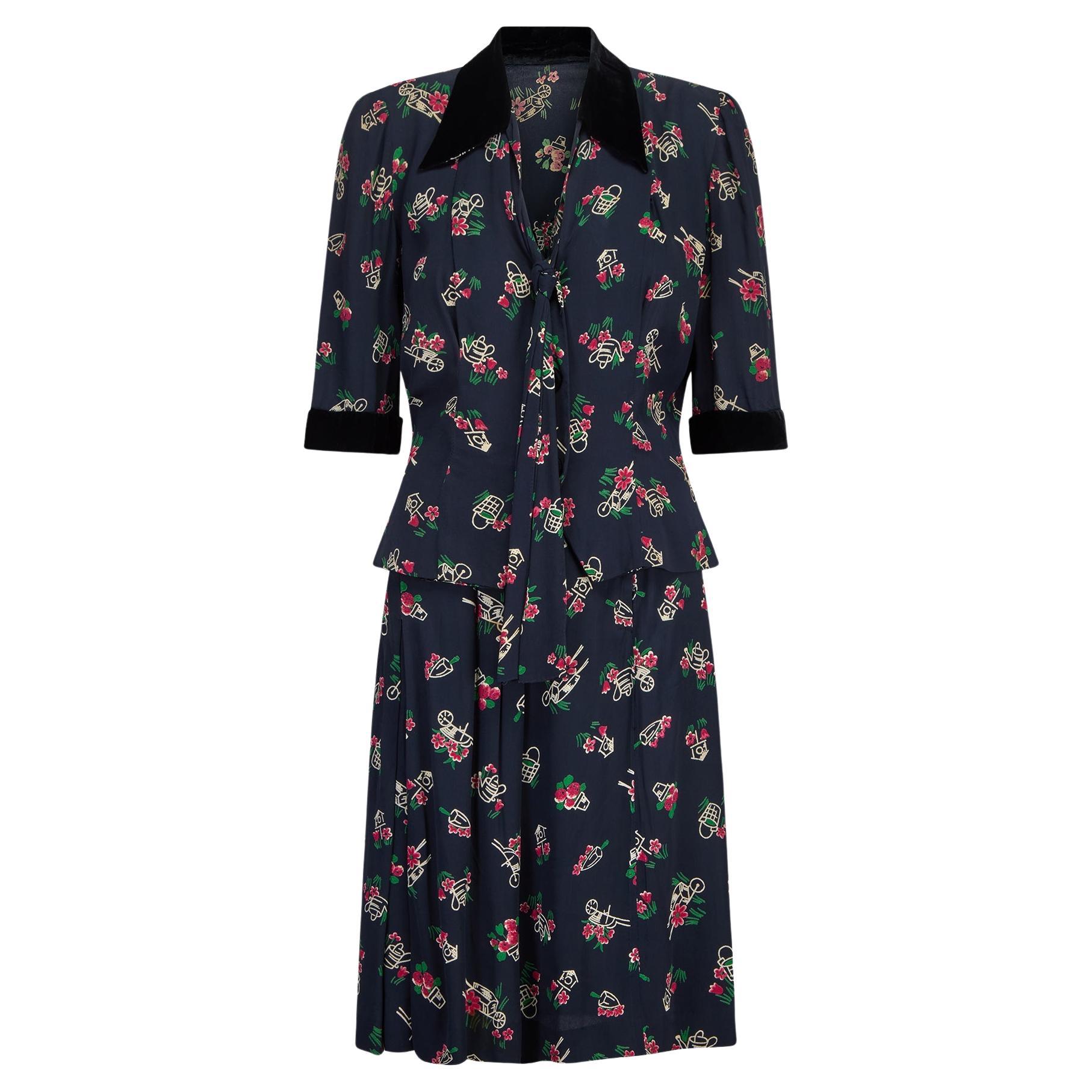 1940s Rayon Novelty Garden Print Skirt Suit with Velvet Trim For Sale