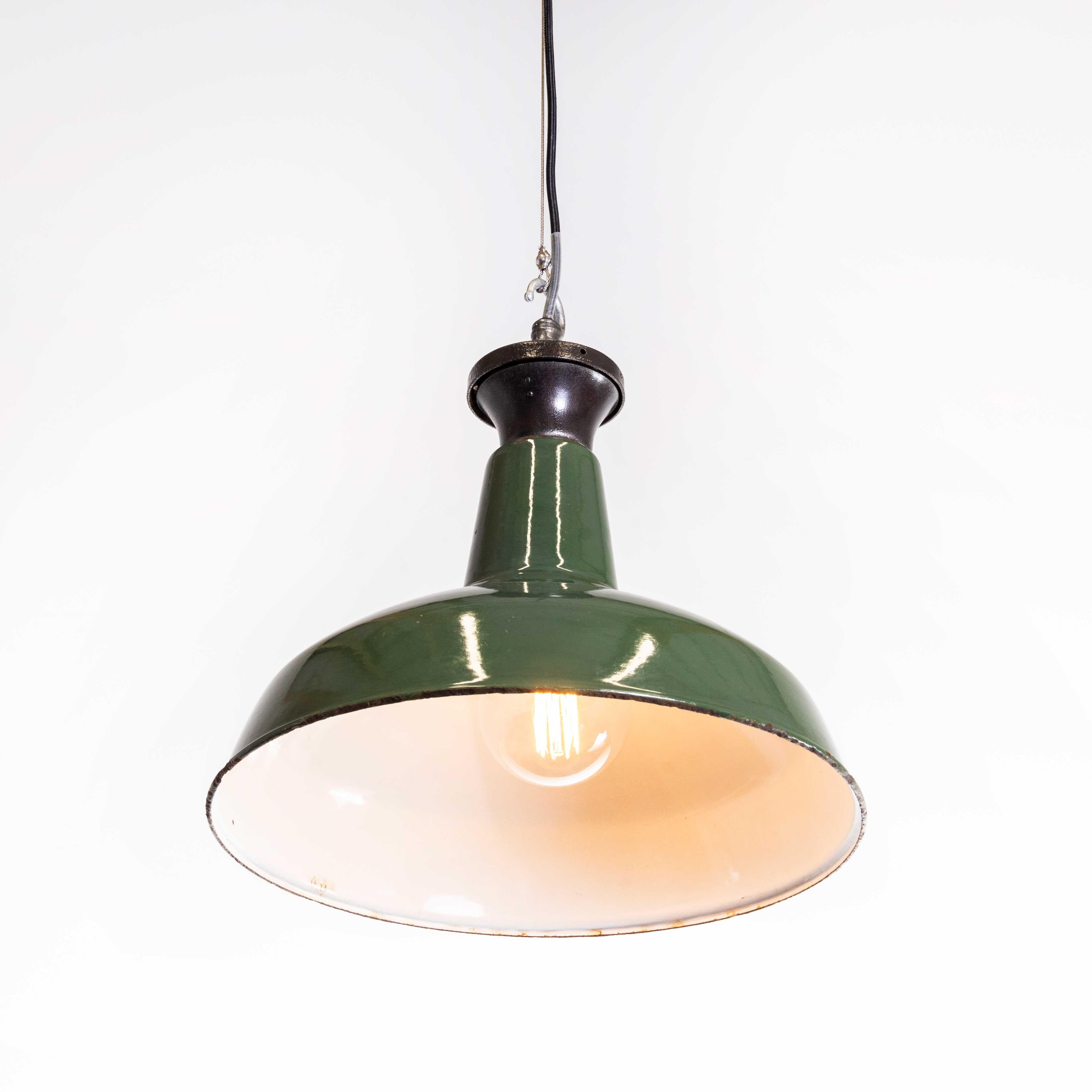 1940's Real Industrial Enamel Green Single Pendant Lamp - 16 Inch For Sale 7