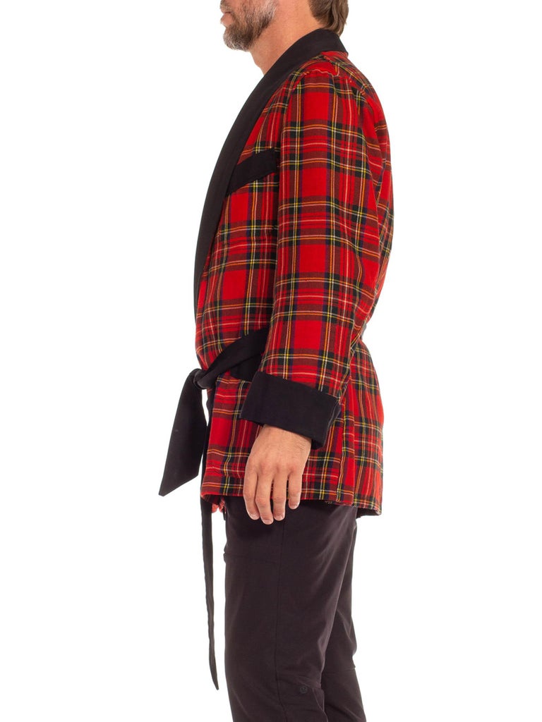 Red Plaid Robe 1940S Red and Black Wool Plaid Robe For Sale at 1stDibs