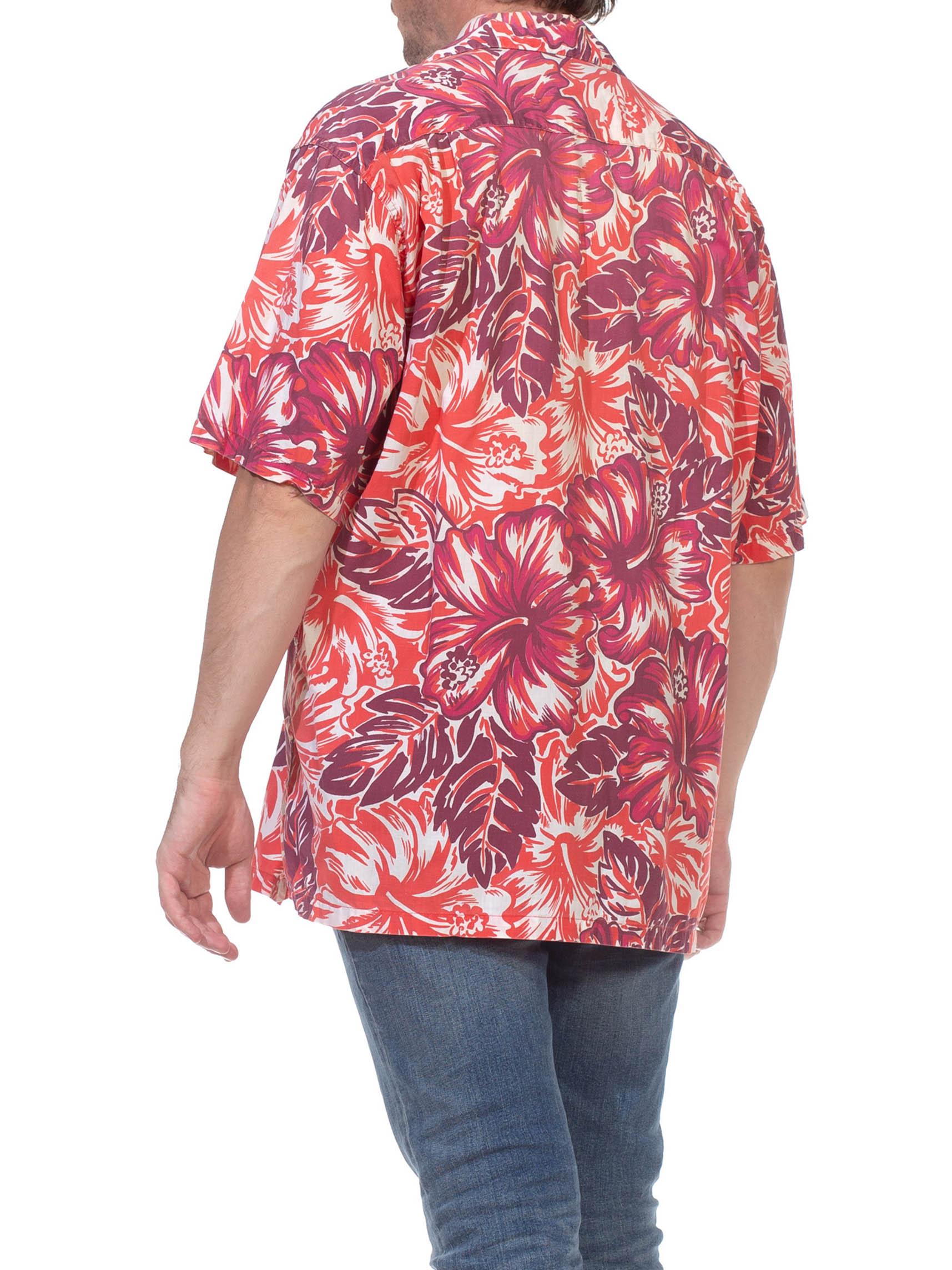 1940S Red & Burgundy Hawaiian Cotton Leaf Print Shirt For Sale 2