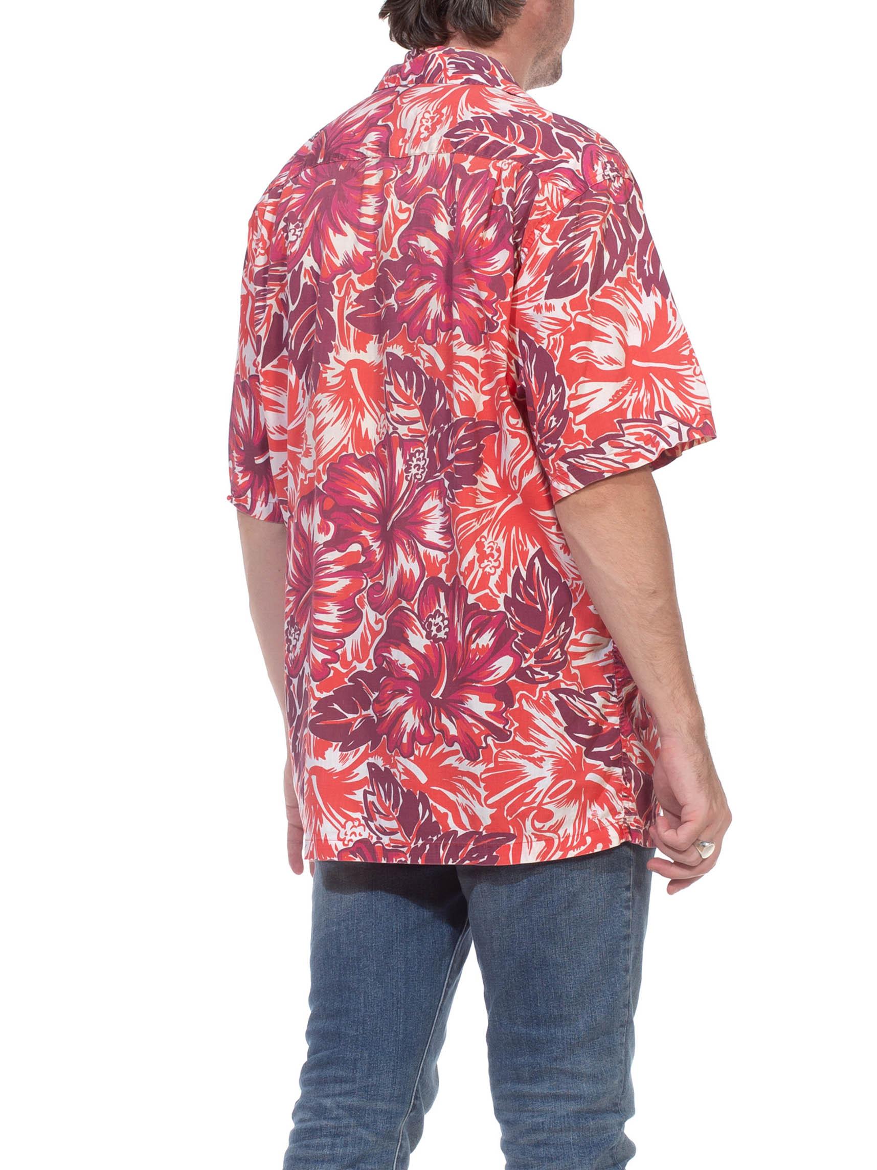 1940S Red & Burgundy Hawaiian Cotton Leaf Print Shirt For Sale 3