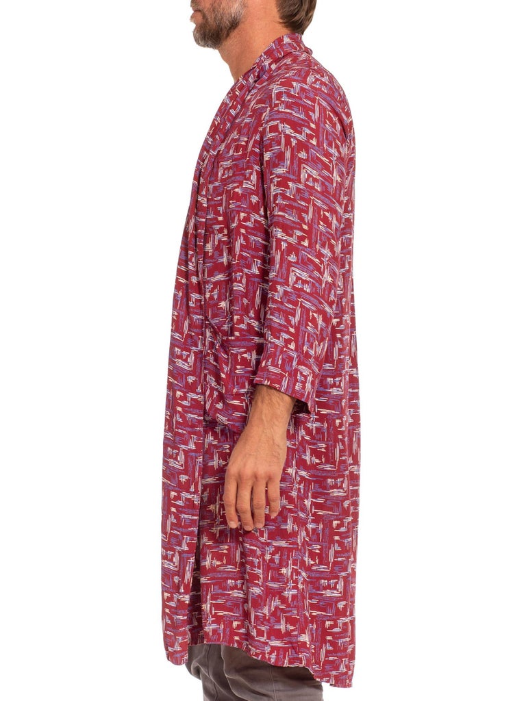 1940'S Red and Purple Rayon Atomic Print Robe For Sale at 1stDibs