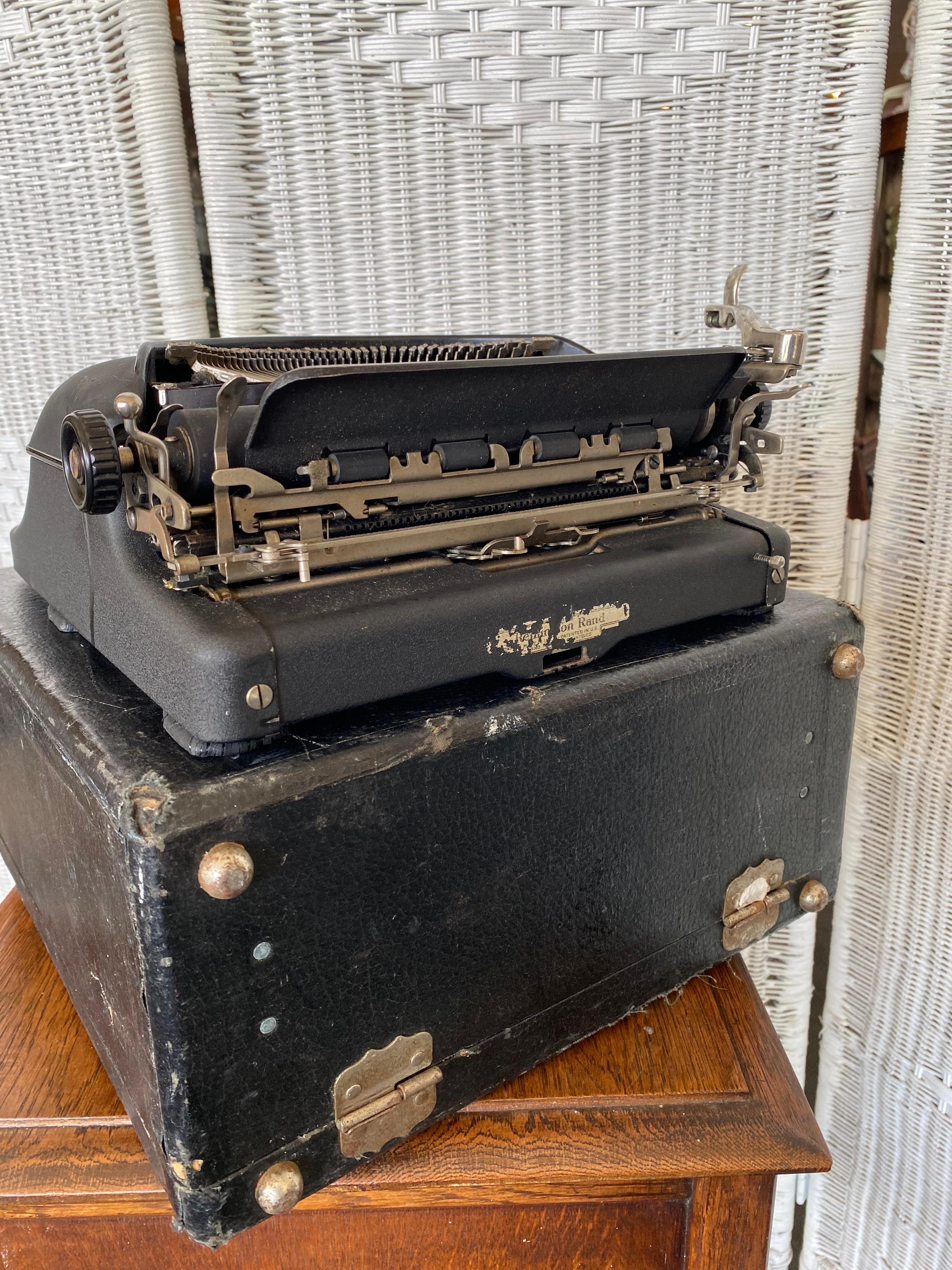 Very cool circa 1940s black Remington model 5 typewriter, with original carrying case. This typewriter works like a charm and types smooth without any hindering which is an indication of excellent craftsmanship.
Another exceptional feet is the