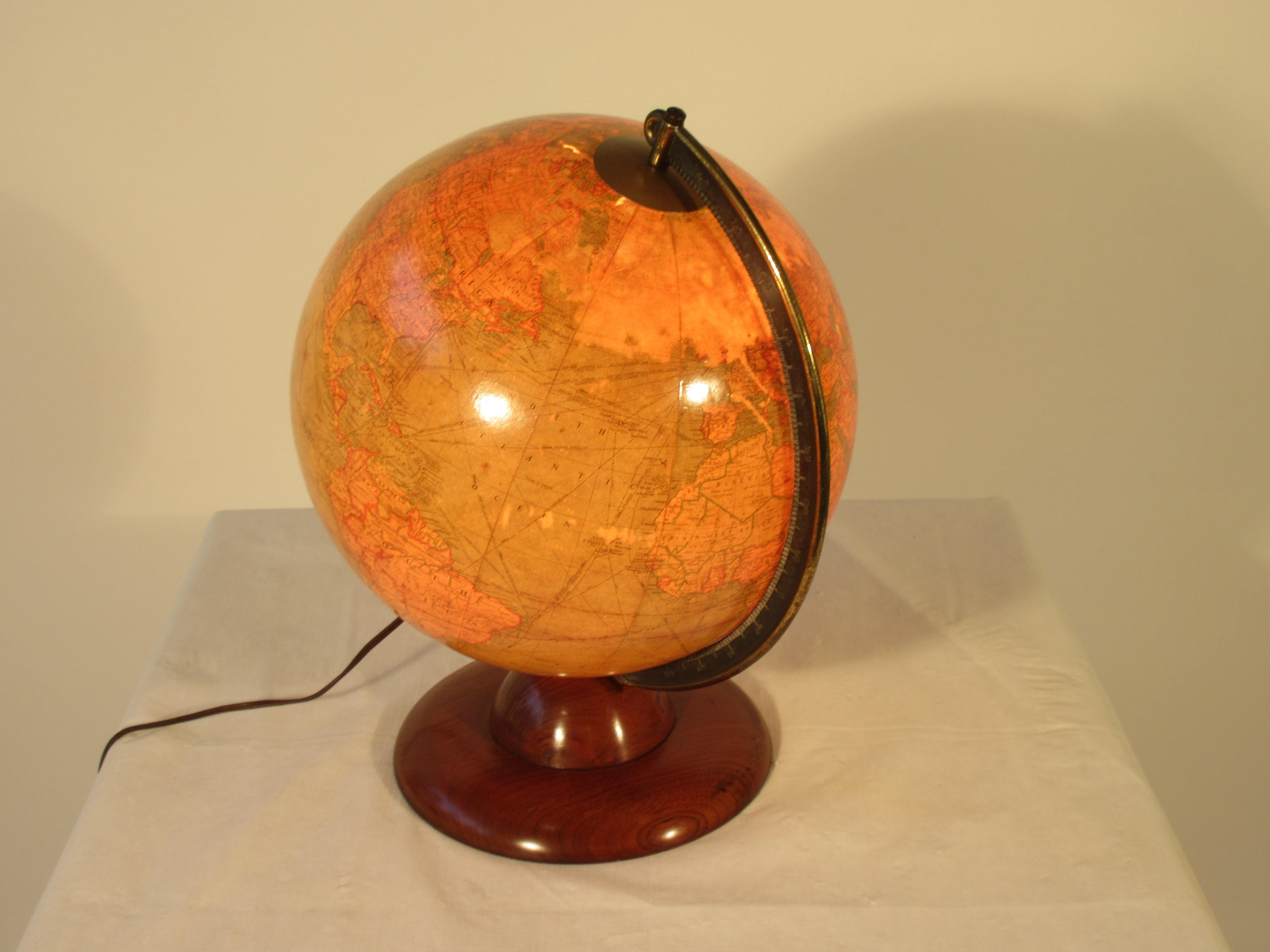 1940s Replogle Light Up Library Glass Globe On Wood Base  For Sale 8
