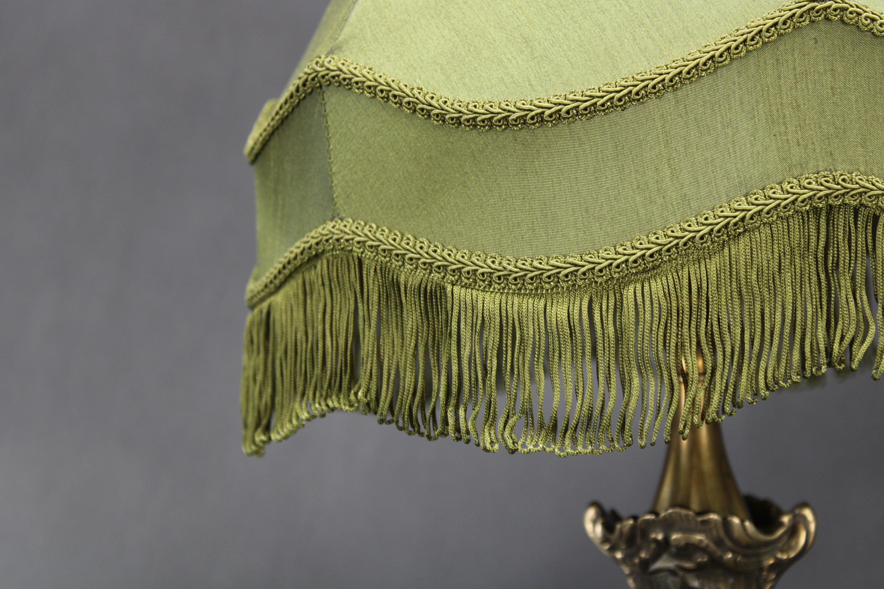 1940s Restored Brass and marble Table Lamp with Fabric Shade For Sale 6