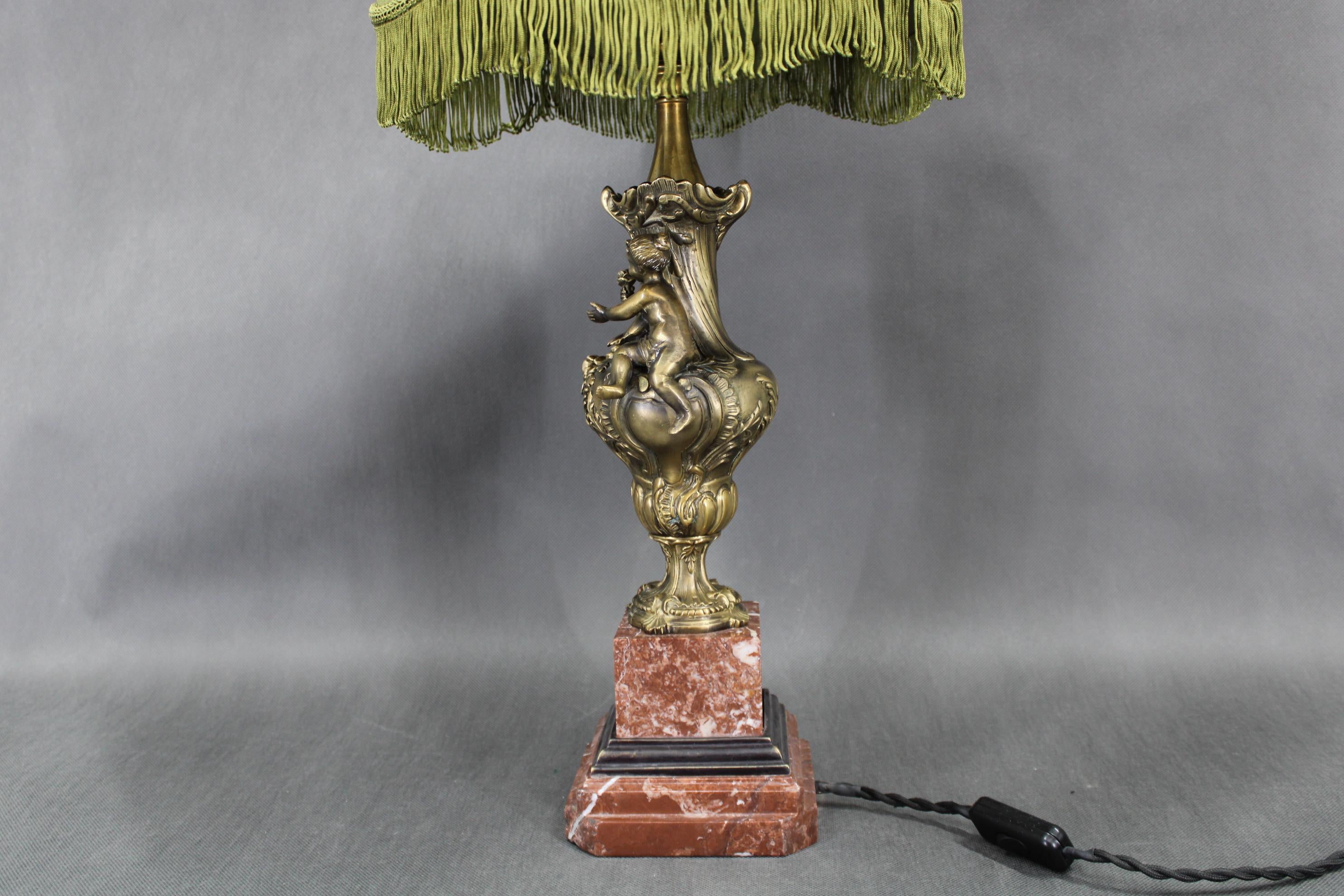 1940s Restored Brass and marble Table Lamp with Fabric Shade For Sale 1
