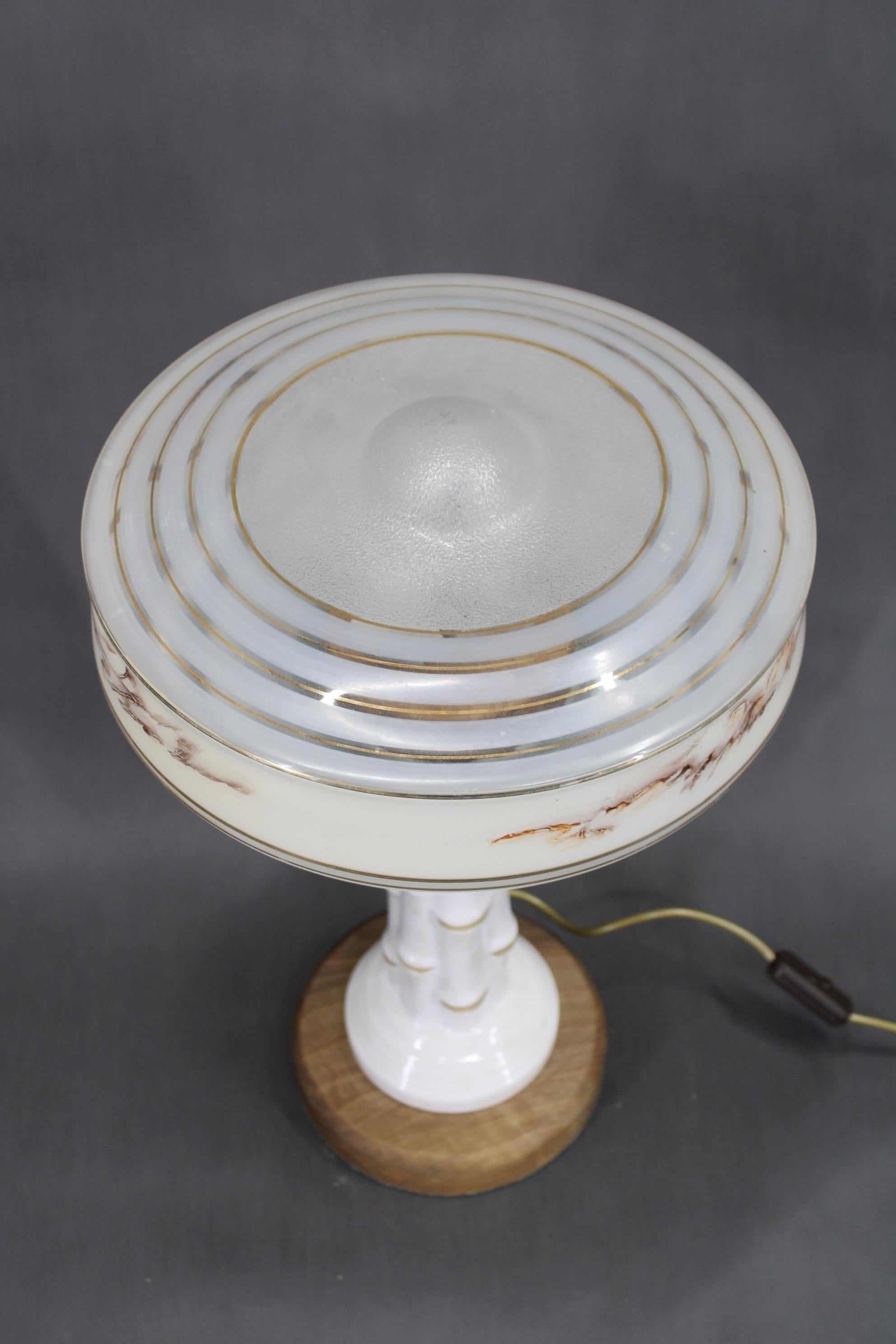 European 1940s Restored Ceramic Table Lamp with Glass Shade For Sale
