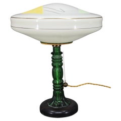 Restaurierte Glastischlampe aus den 1940er Jahren mit Glasschirm