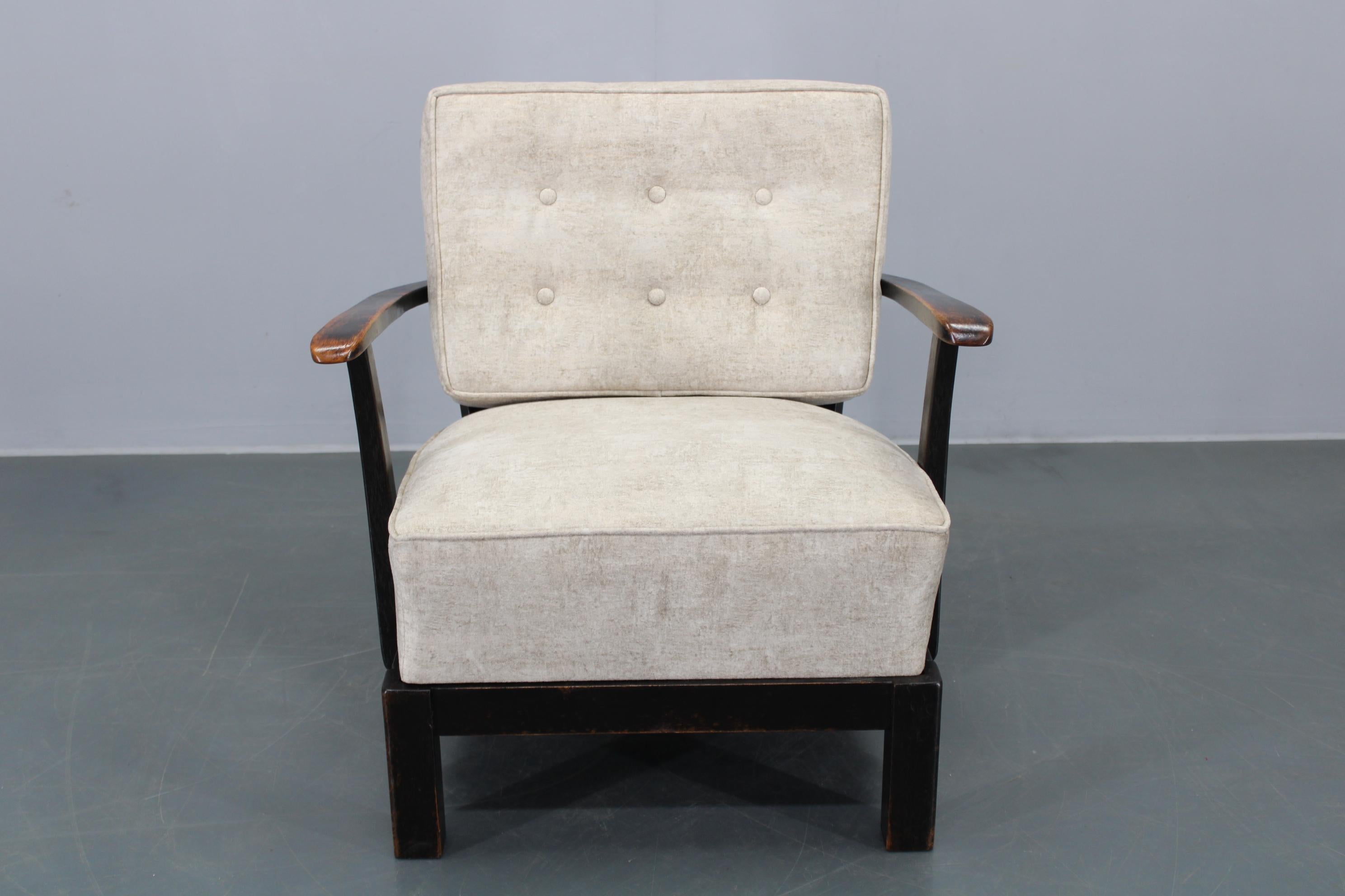 1940er Jahre Restaurierter Thonet Sessel , Tschechoslowakei (Moderne der Mitte des Jahrhunderts) im Angebot