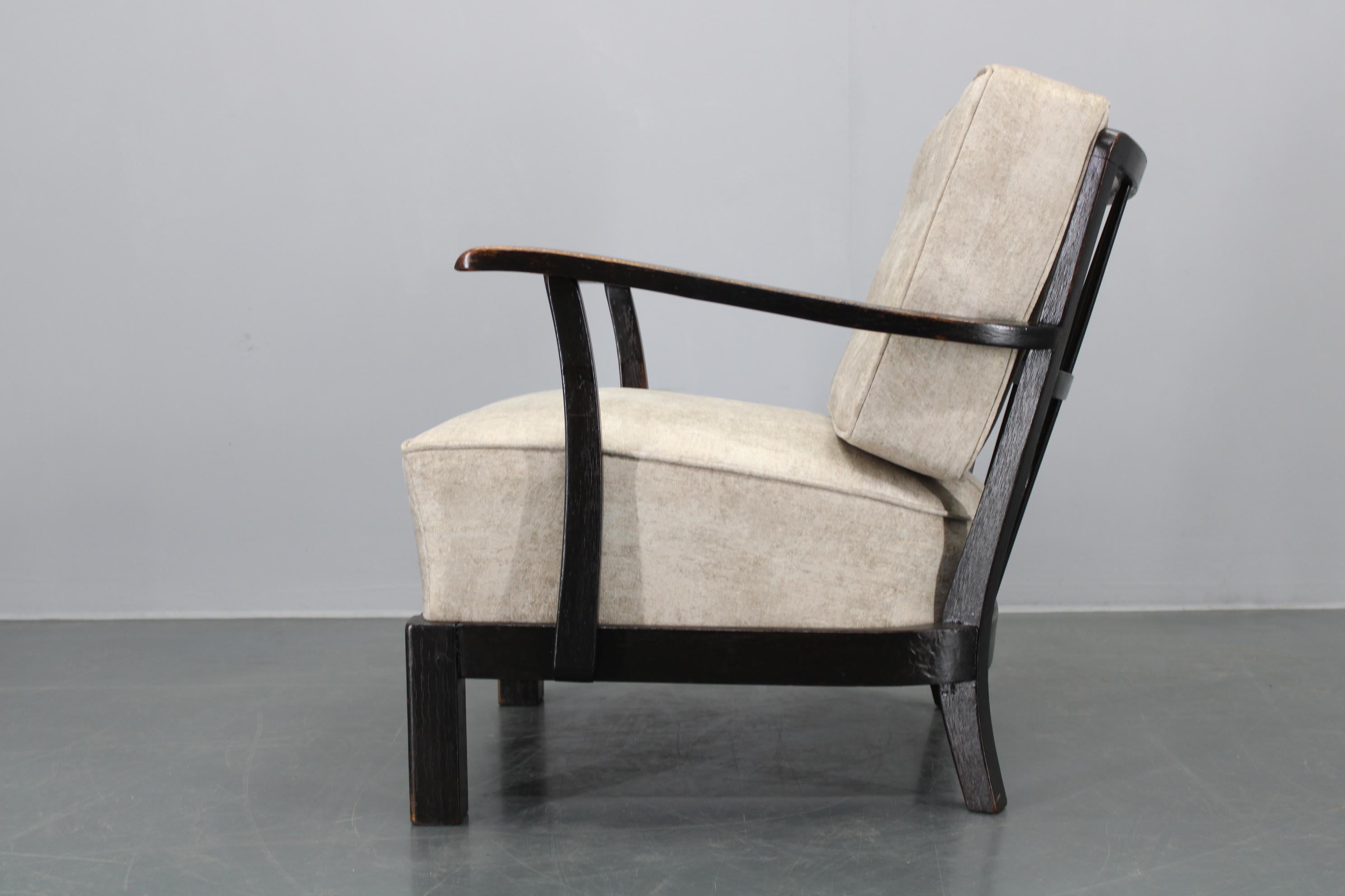 1940er Jahre Restaurierter Thonet Sessel , Tschechoslowakei (20. Jahrhundert) im Angebot