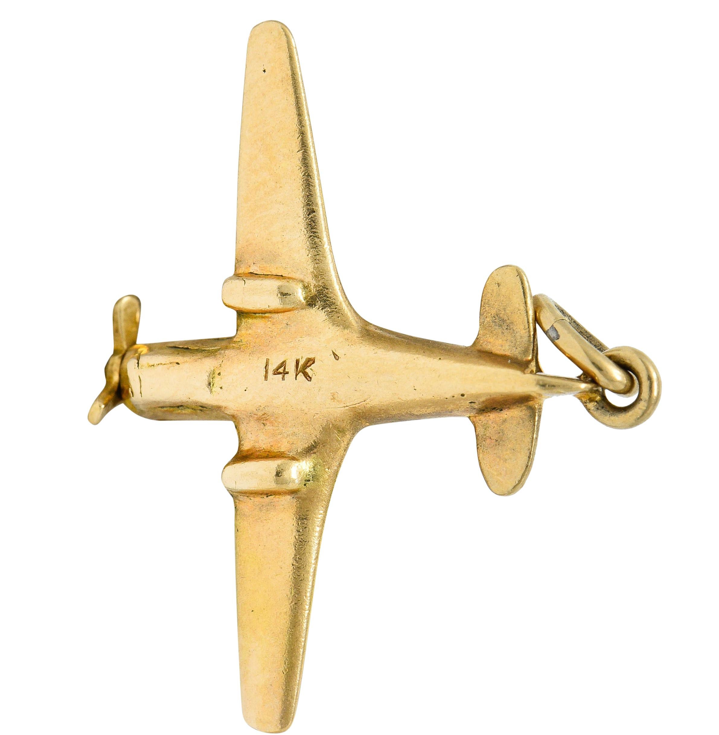 1940s Retro 14 Karat Gold Prop Airplane Charm In Excellent Condition In Philadelphia, PA