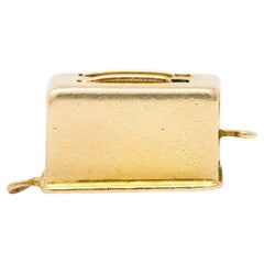 1940's Retro 14 Karat Gold Toaster Articulated Charm
