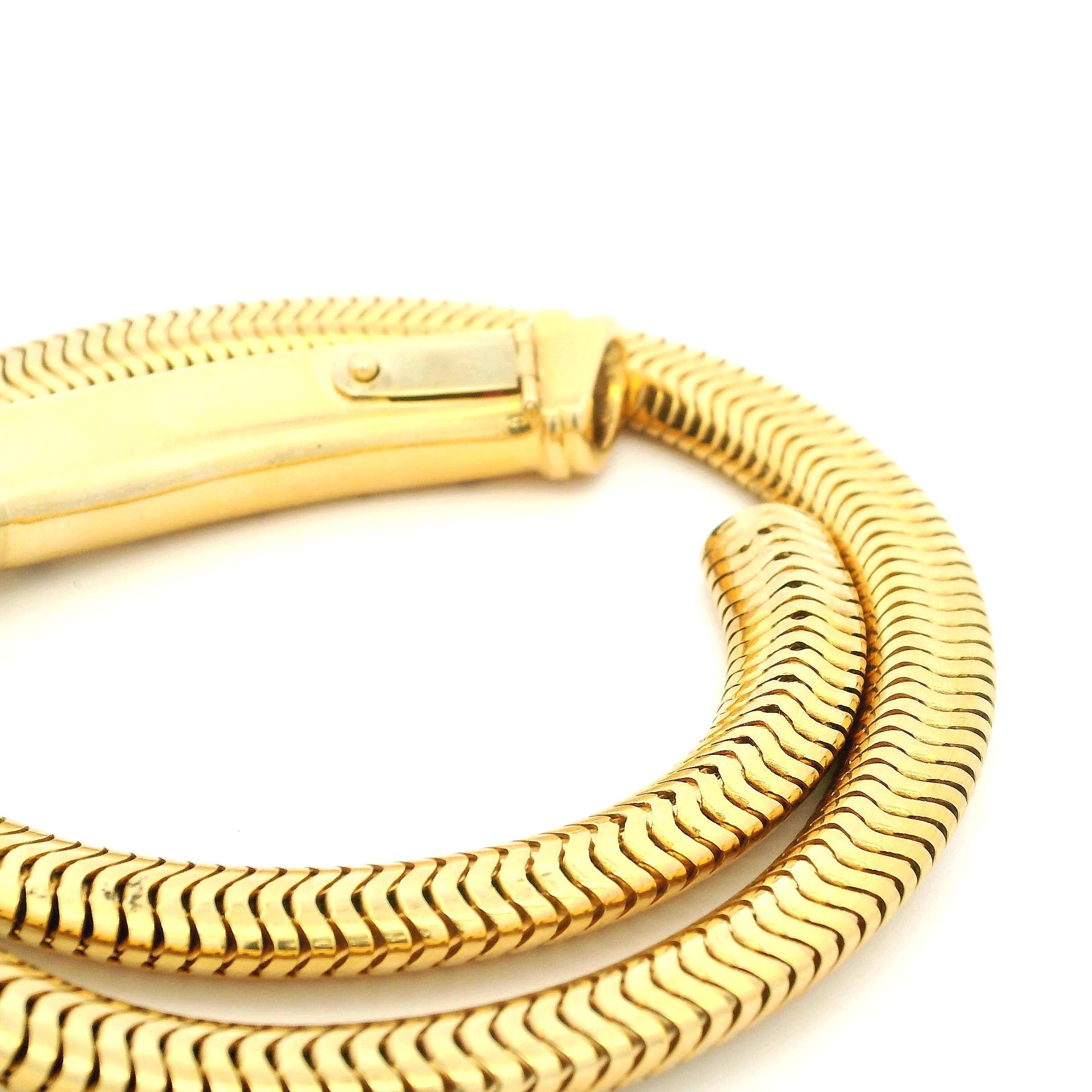 Retro 14K Gold Tubogas Necklace with Star-Set Rubies & Diamonds, Circa 1940 For Sale 5