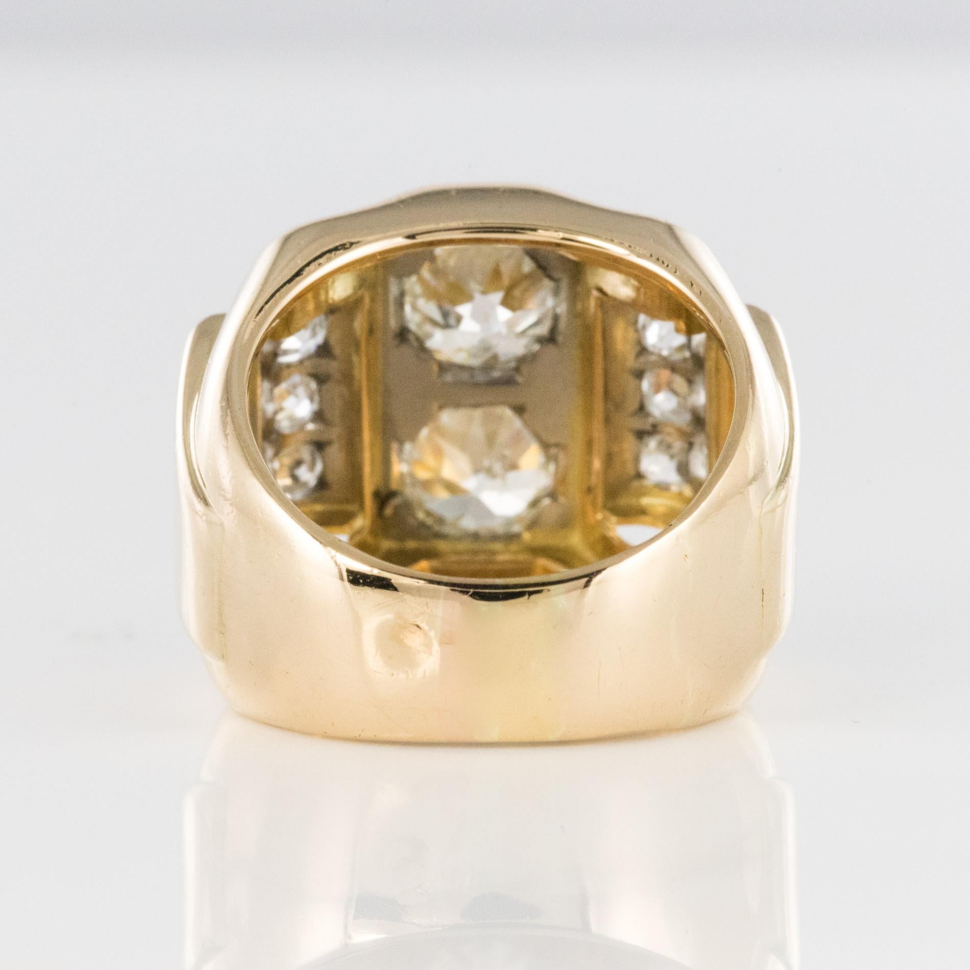 1940s Retro 2.30 Carat Diamonds 18 Karat Yellow Gold Platinum Tank Ring For Sale 9