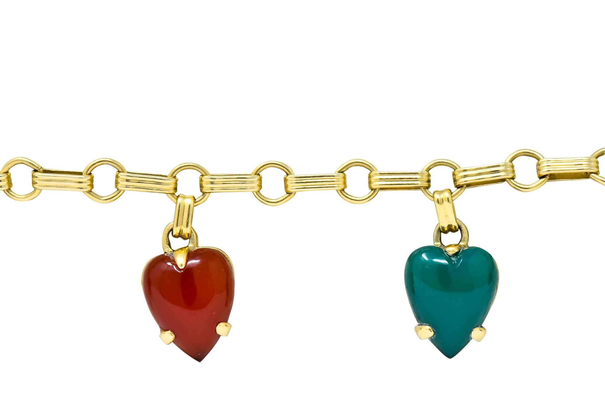 Women's or Men's 1940s Retro Agate 14 Karat Gold Heart Charm Bracelet